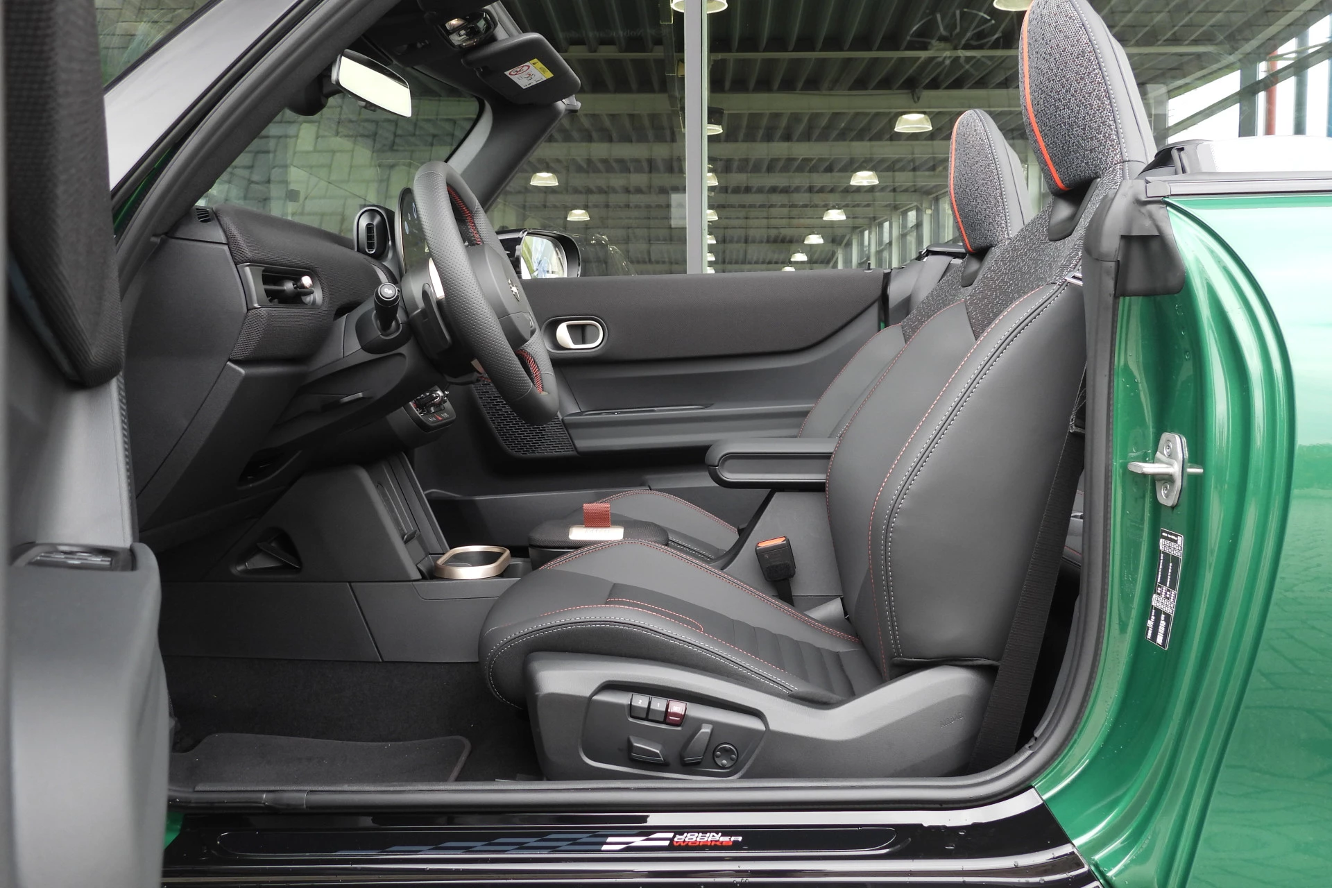 Hoofdafbeelding MINI Cooper Cabrio