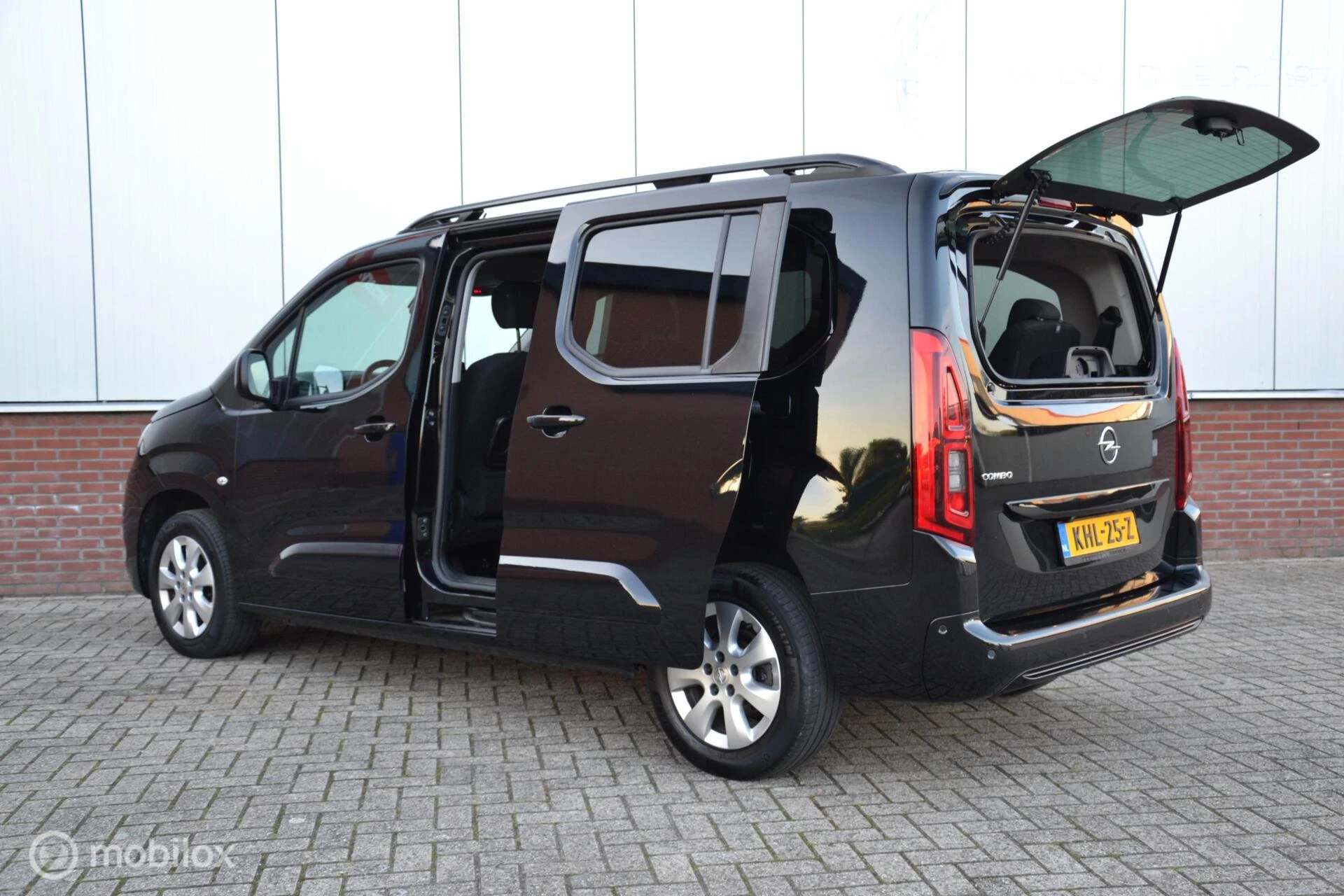 Hoofdafbeelding Opel Combo
