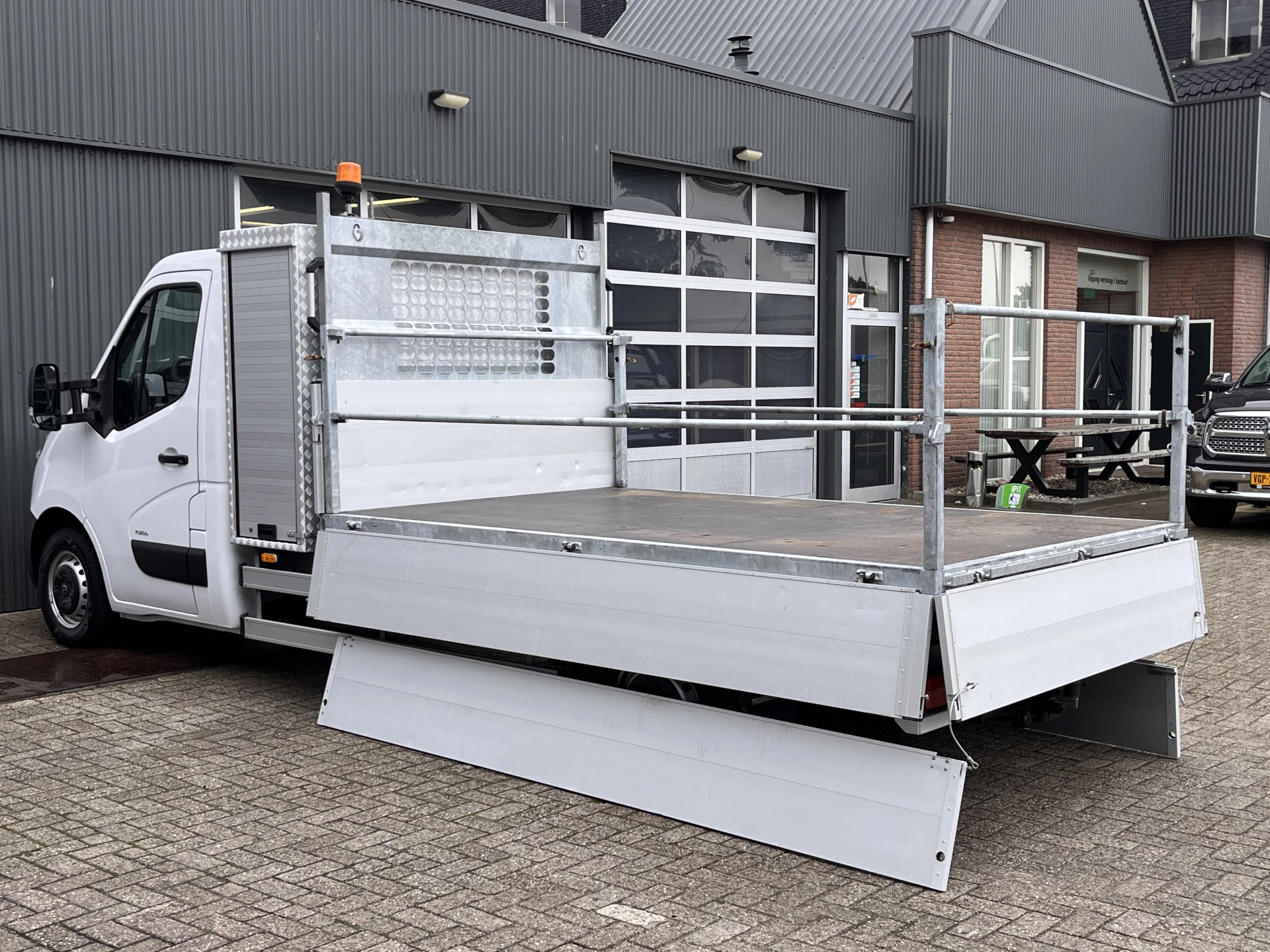 Hoofdafbeelding Opel Movano