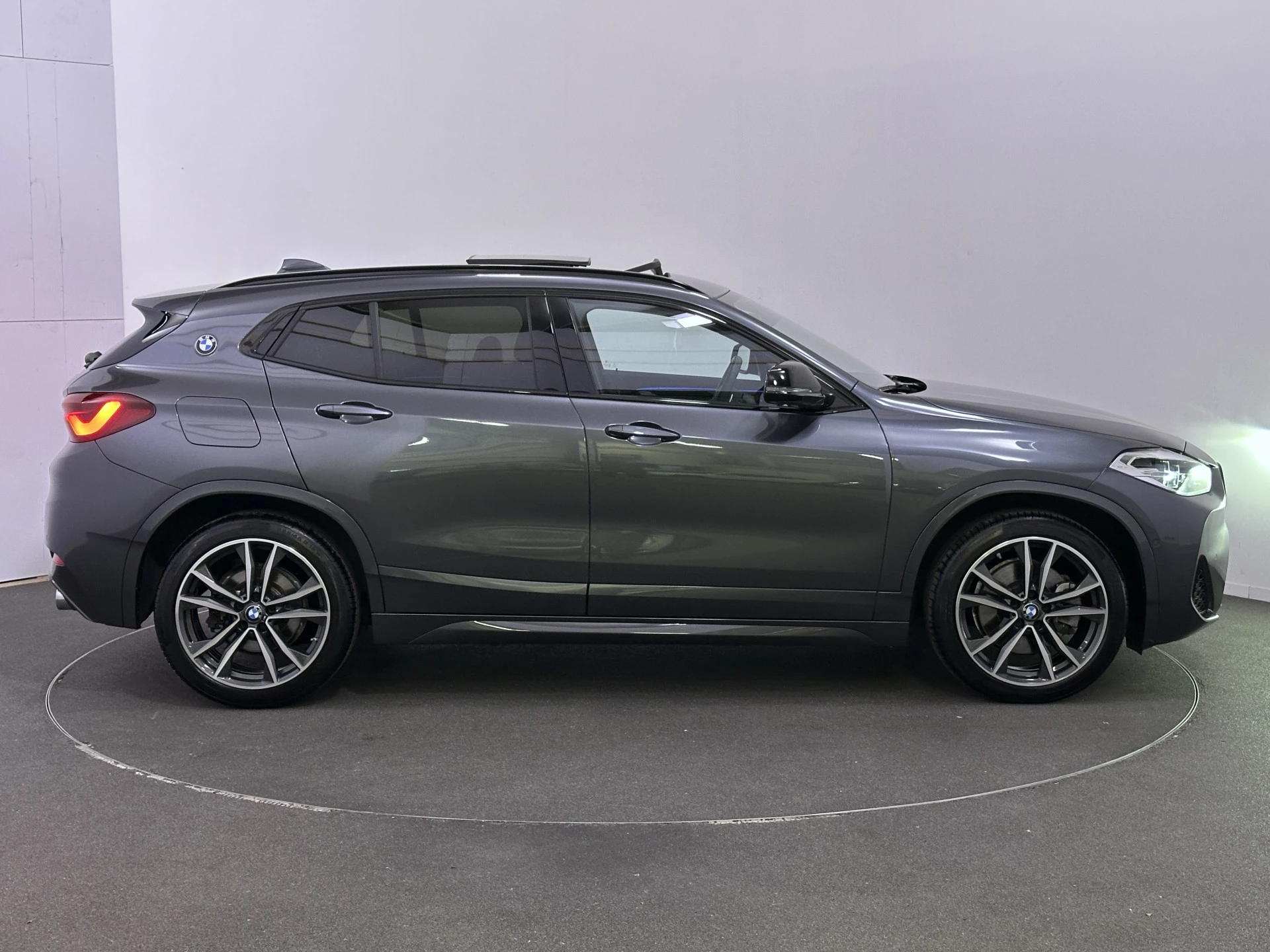 Hoofdafbeelding BMW X2