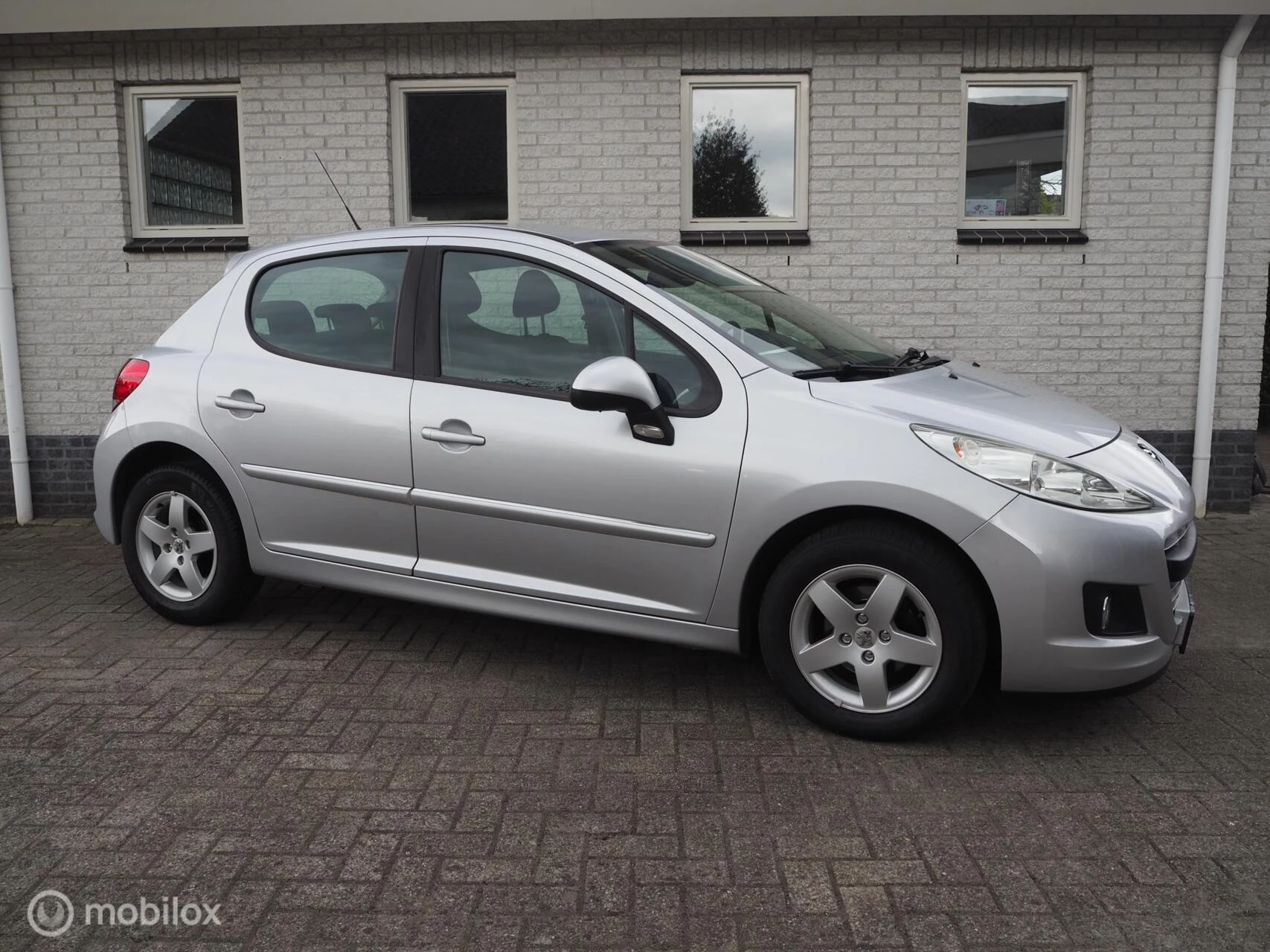 Hoofdafbeelding Peugeot 207