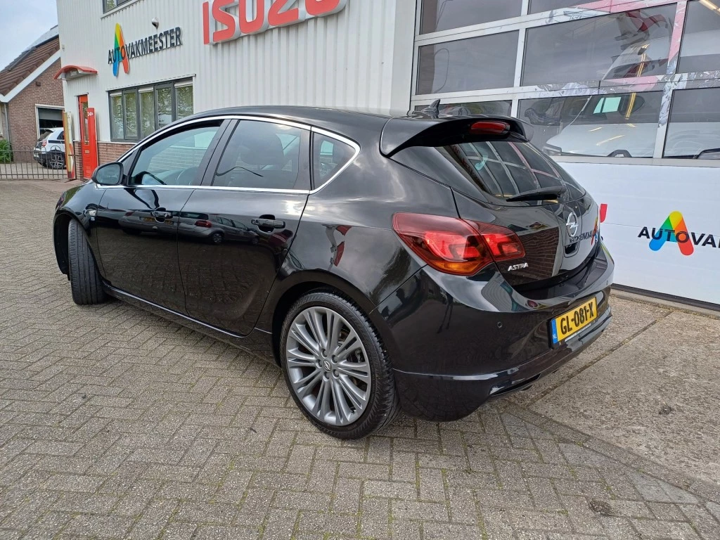 Hoofdafbeelding Opel Astra