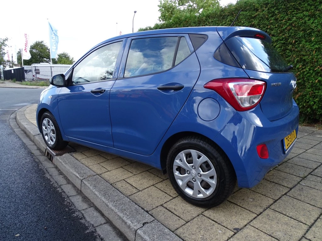 Hoofdafbeelding Hyundai i10