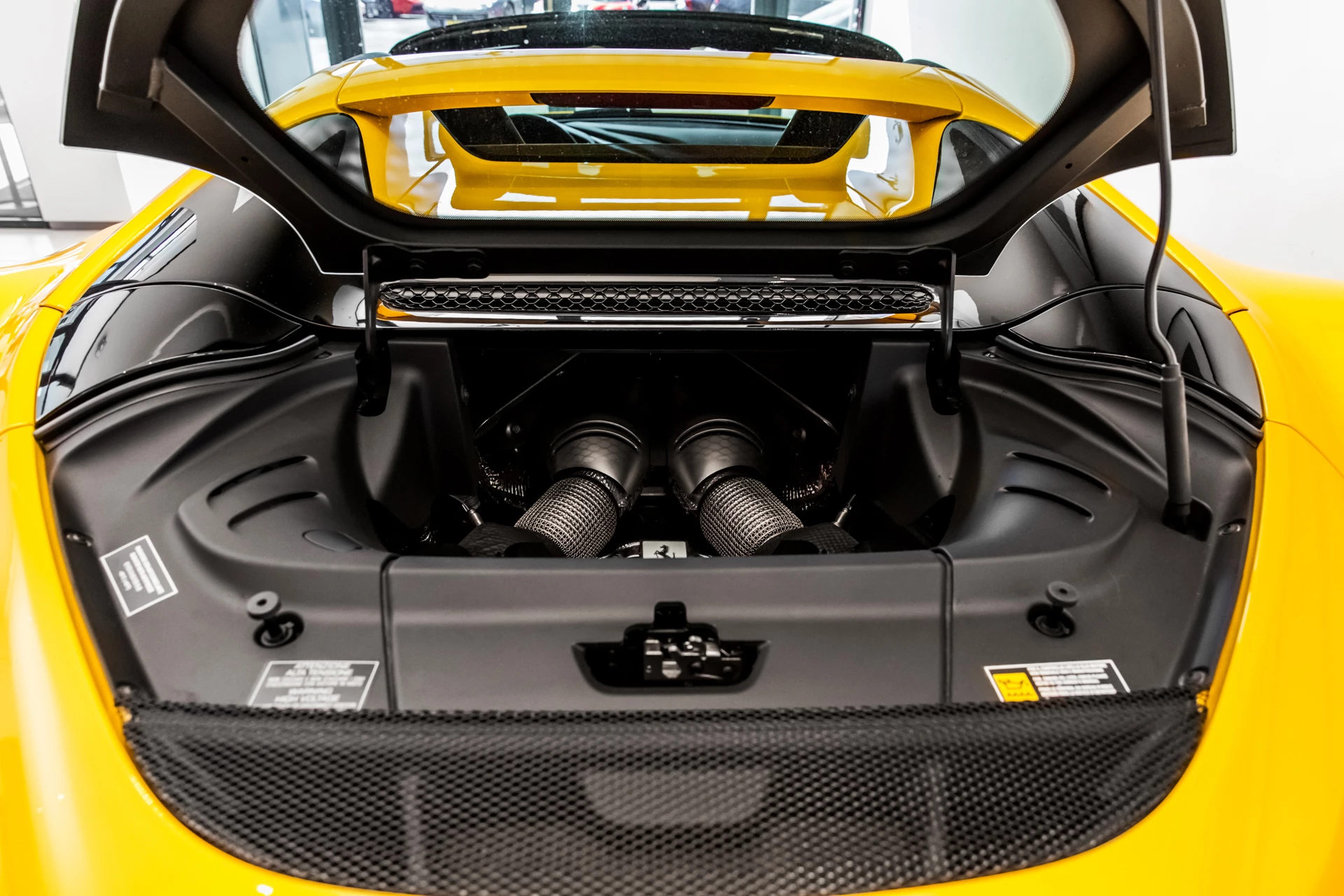 Hoofdafbeelding Ferrari 296