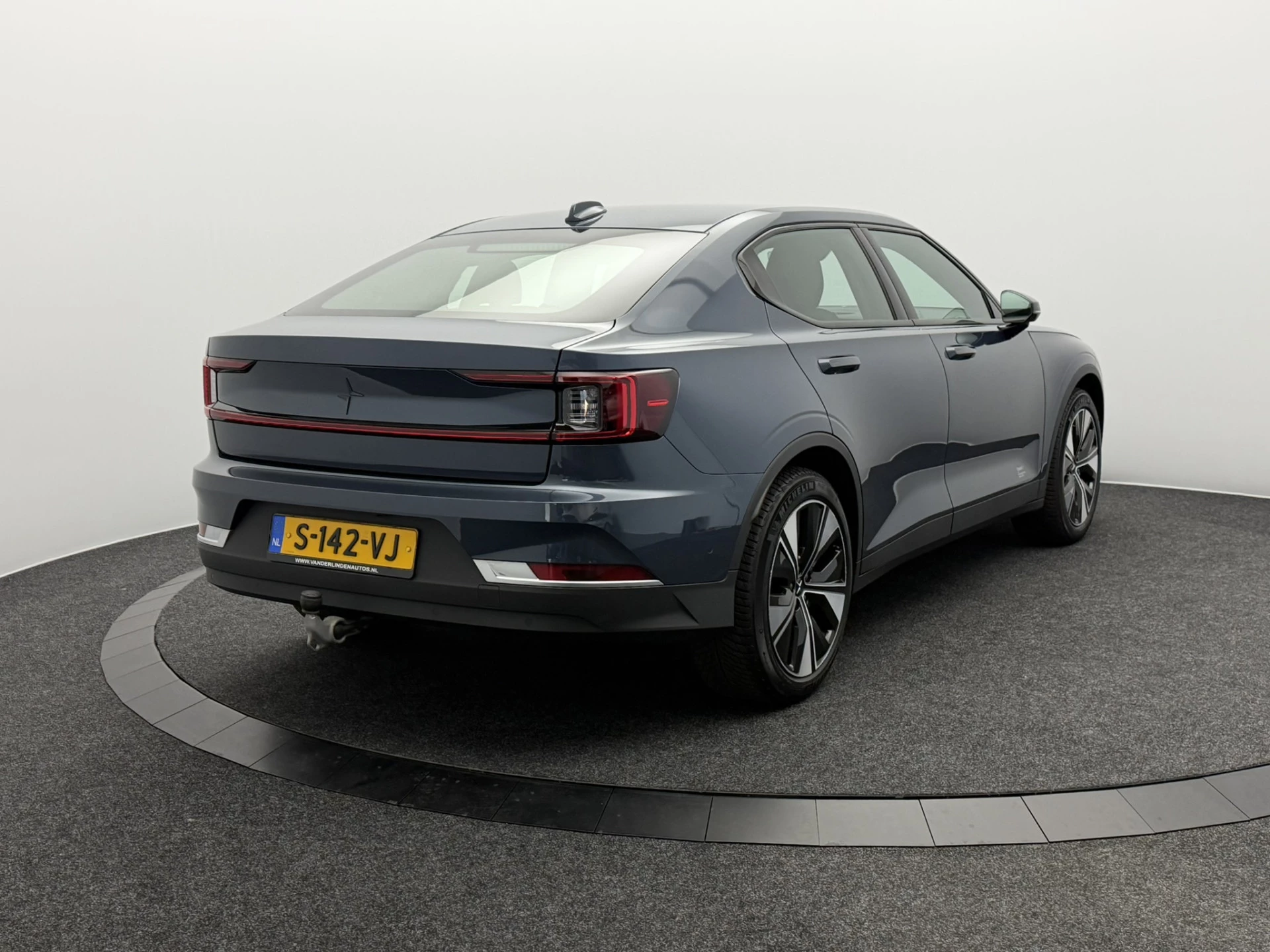 Hoofdafbeelding Polestar 2