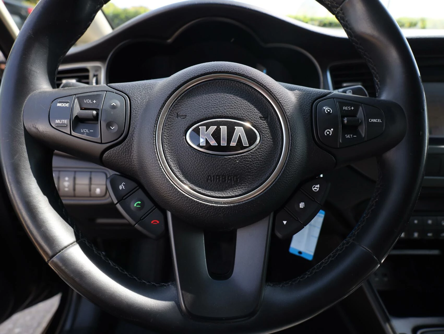 Hoofdafbeelding Kia Carens
