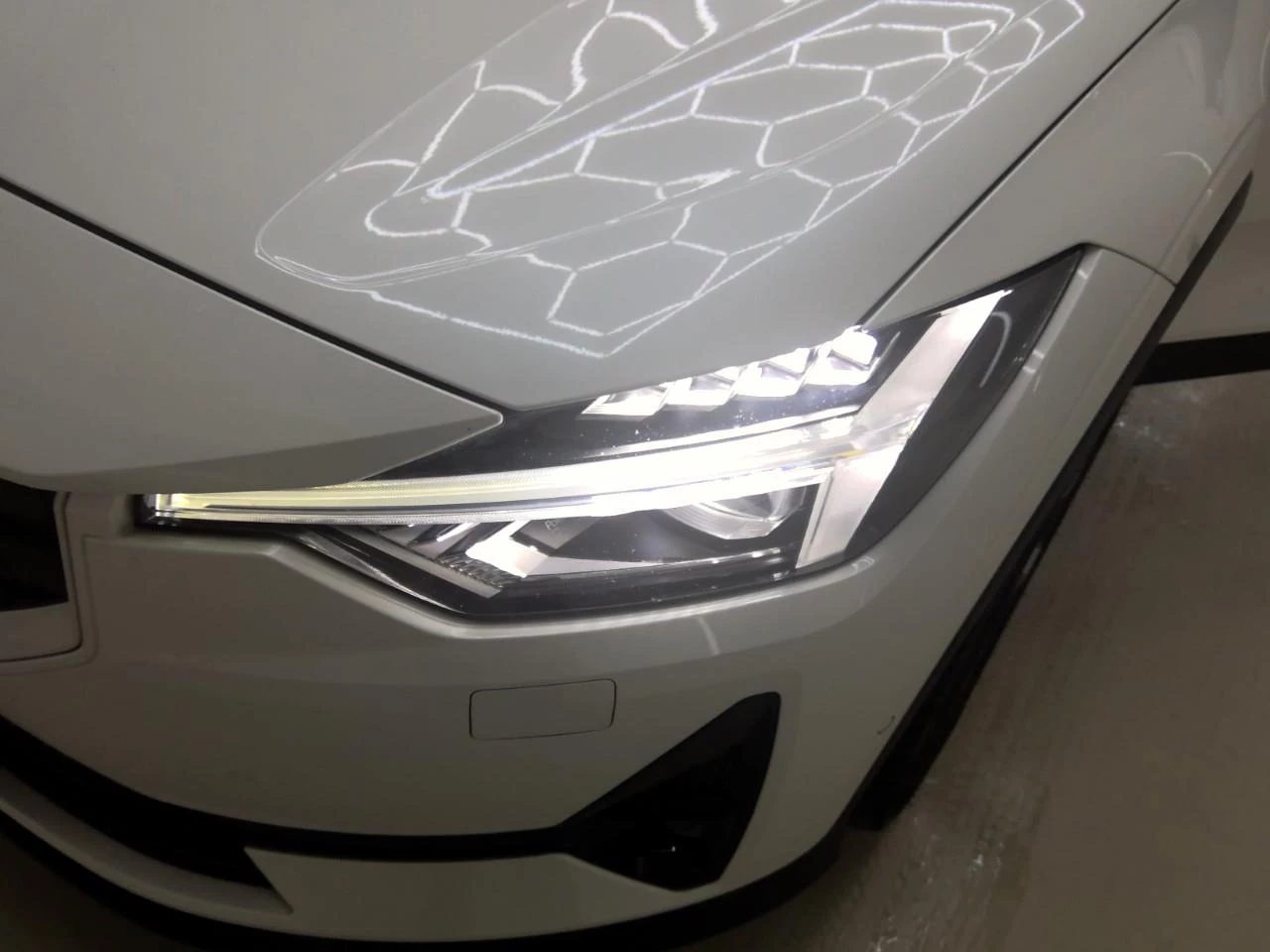 Hoofdafbeelding Polestar 2