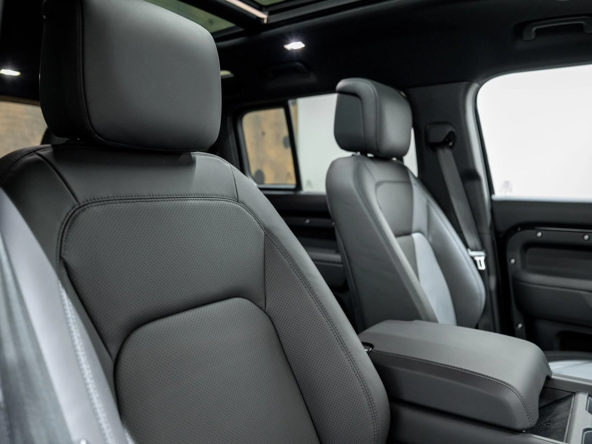 Hoofdafbeelding Land Rover Defender