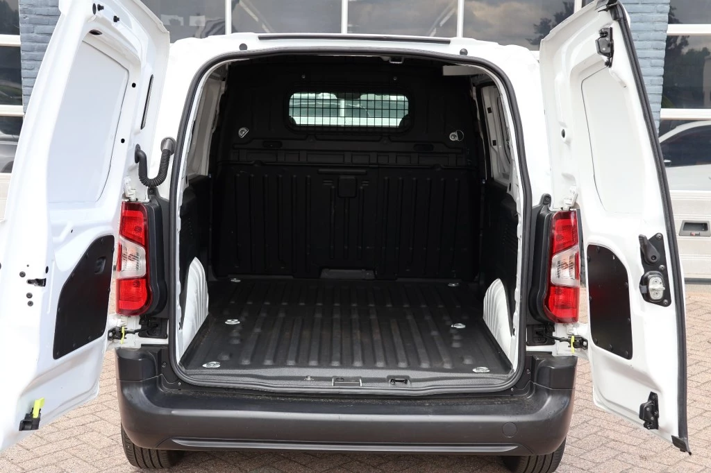 Hoofdafbeelding Peugeot Partner