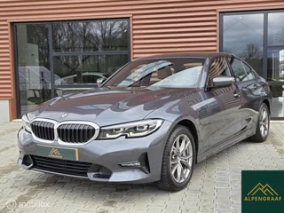 BMW 3-serie 330e eDrive Edition 293PK |Bruin Leder|LED|Virtual
