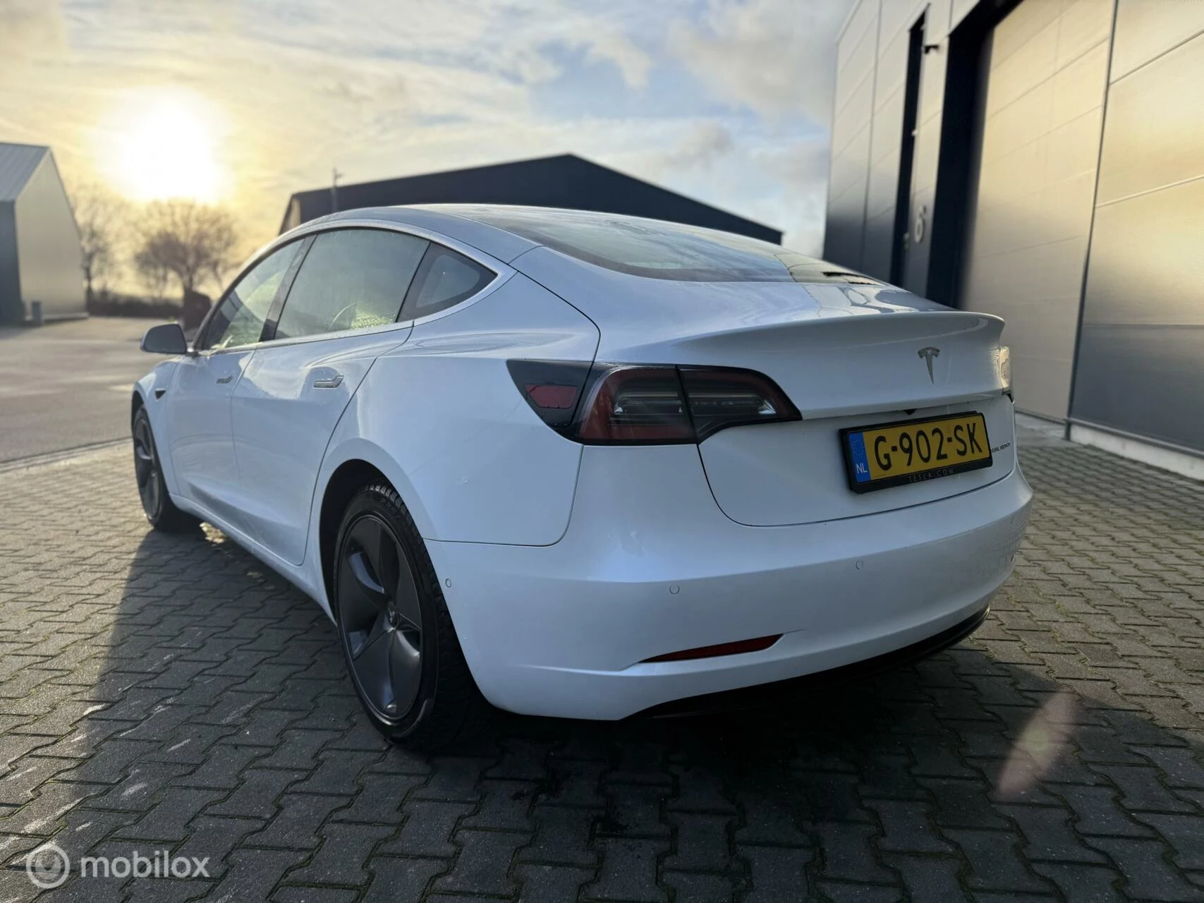 Hoofdafbeelding Tesla Model 3