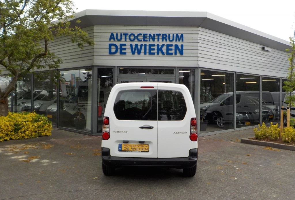 Hoofdafbeelding Peugeot Partner