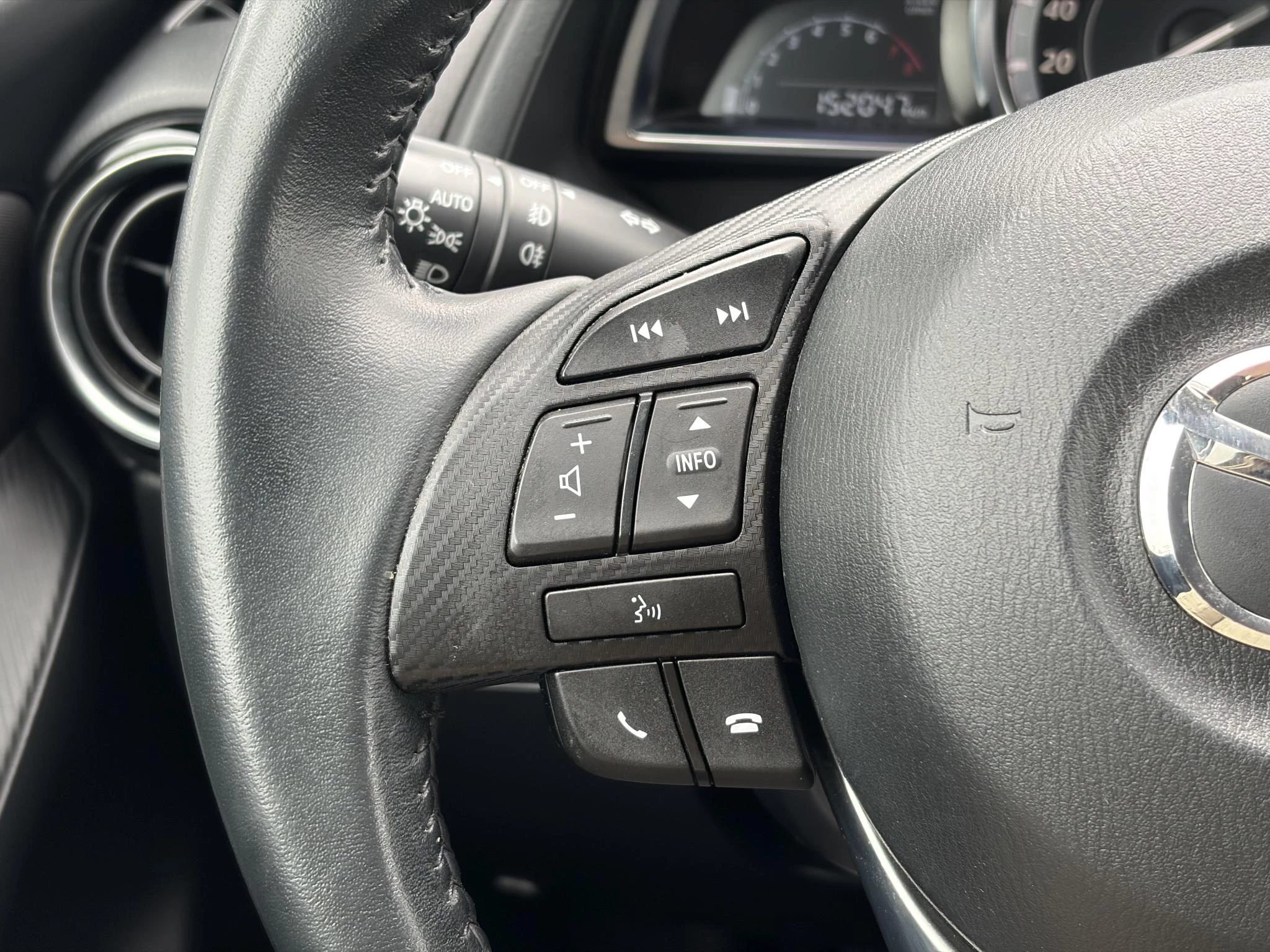 Hoofdafbeelding Mazda 2