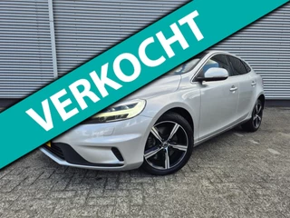 Volvo V40 1.5 T2 Inscription R design Automaat,afn.trekhaak,digitaaldashbord,airco,cruise,navigatie,