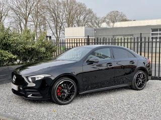 Mercedes-Benz A-Klasse A250e Limousine AMG Sfeer|Night|Camera|Leer Zwart