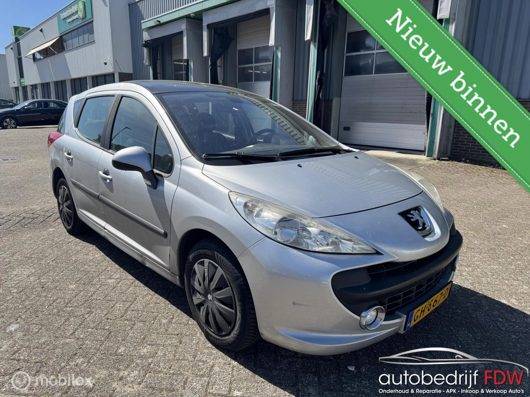 Hoofdafbeelding Peugeot 207