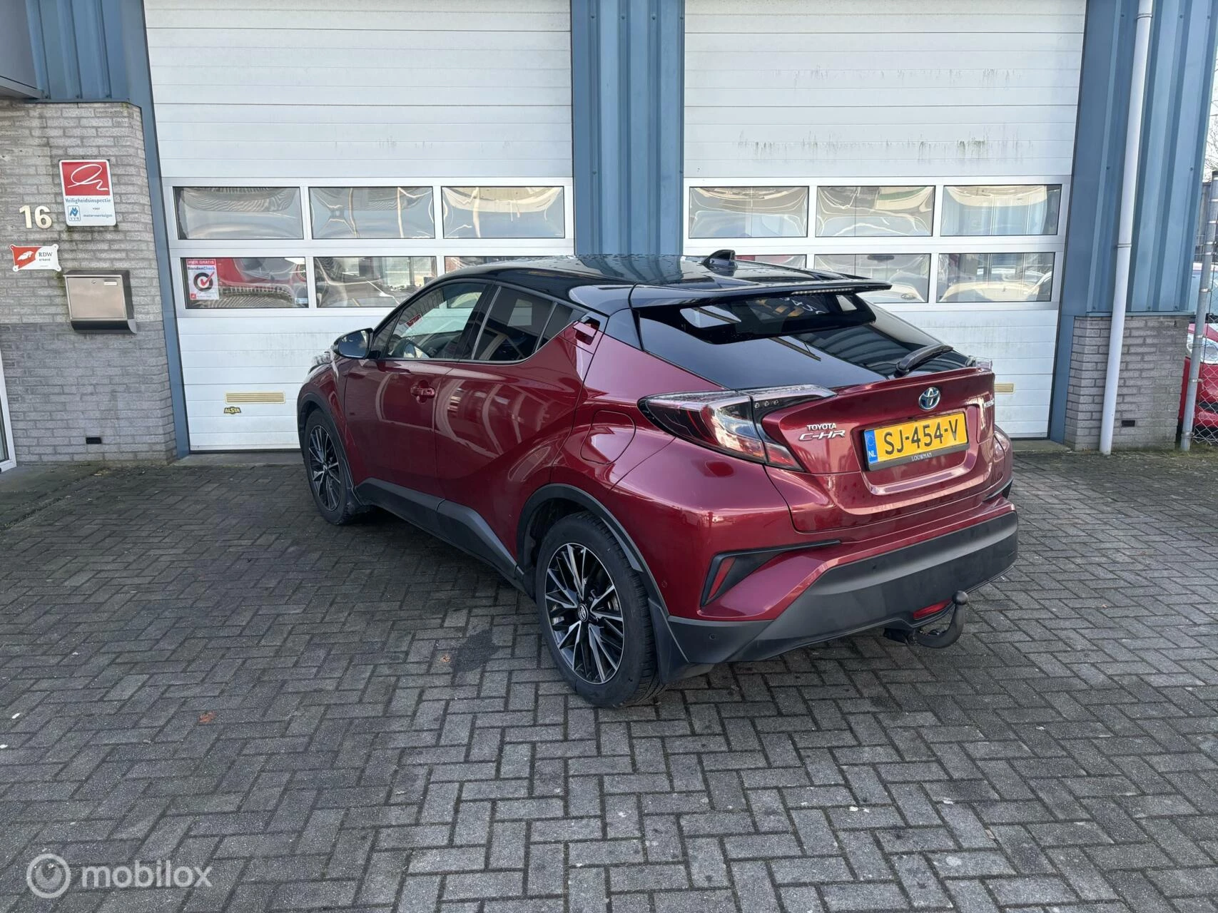 Hoofdafbeelding Toyota C-HR