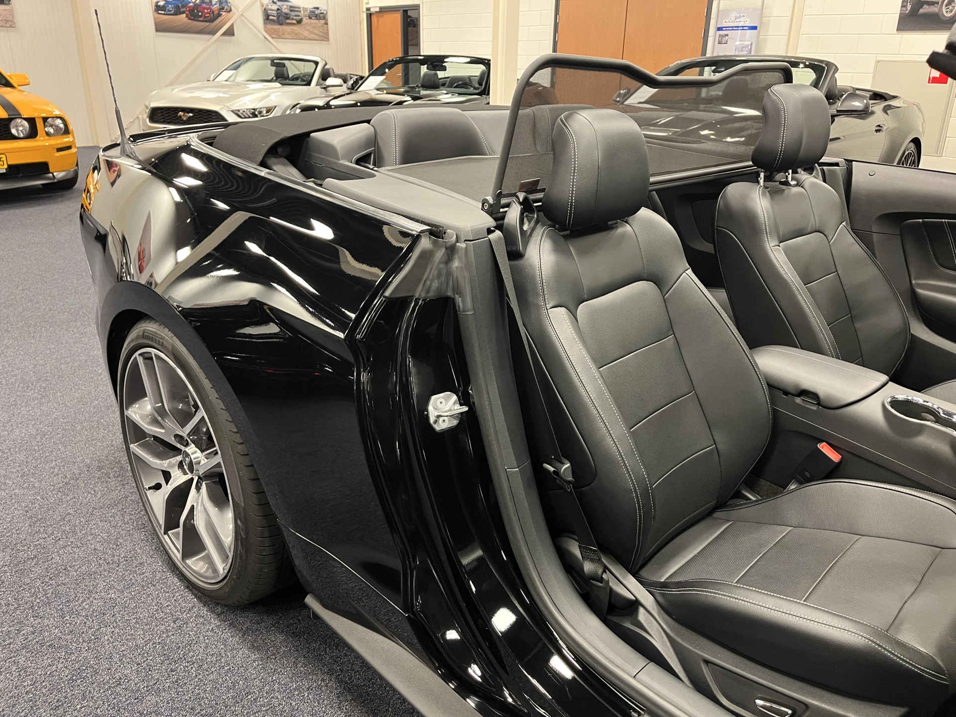 Hoofdafbeelding Ford Mustang