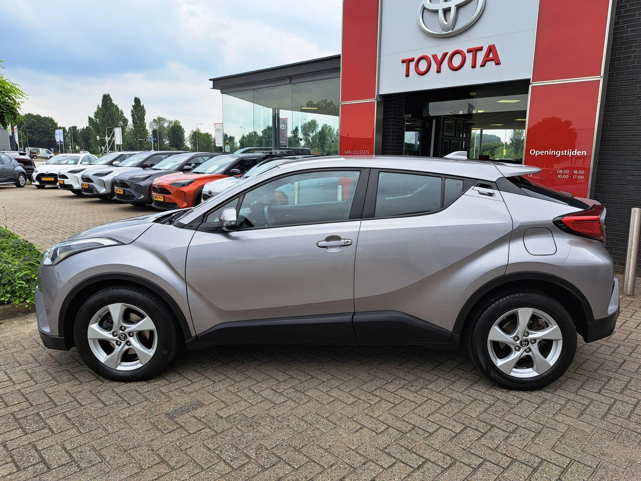 Hoofdafbeelding Toyota C-HR