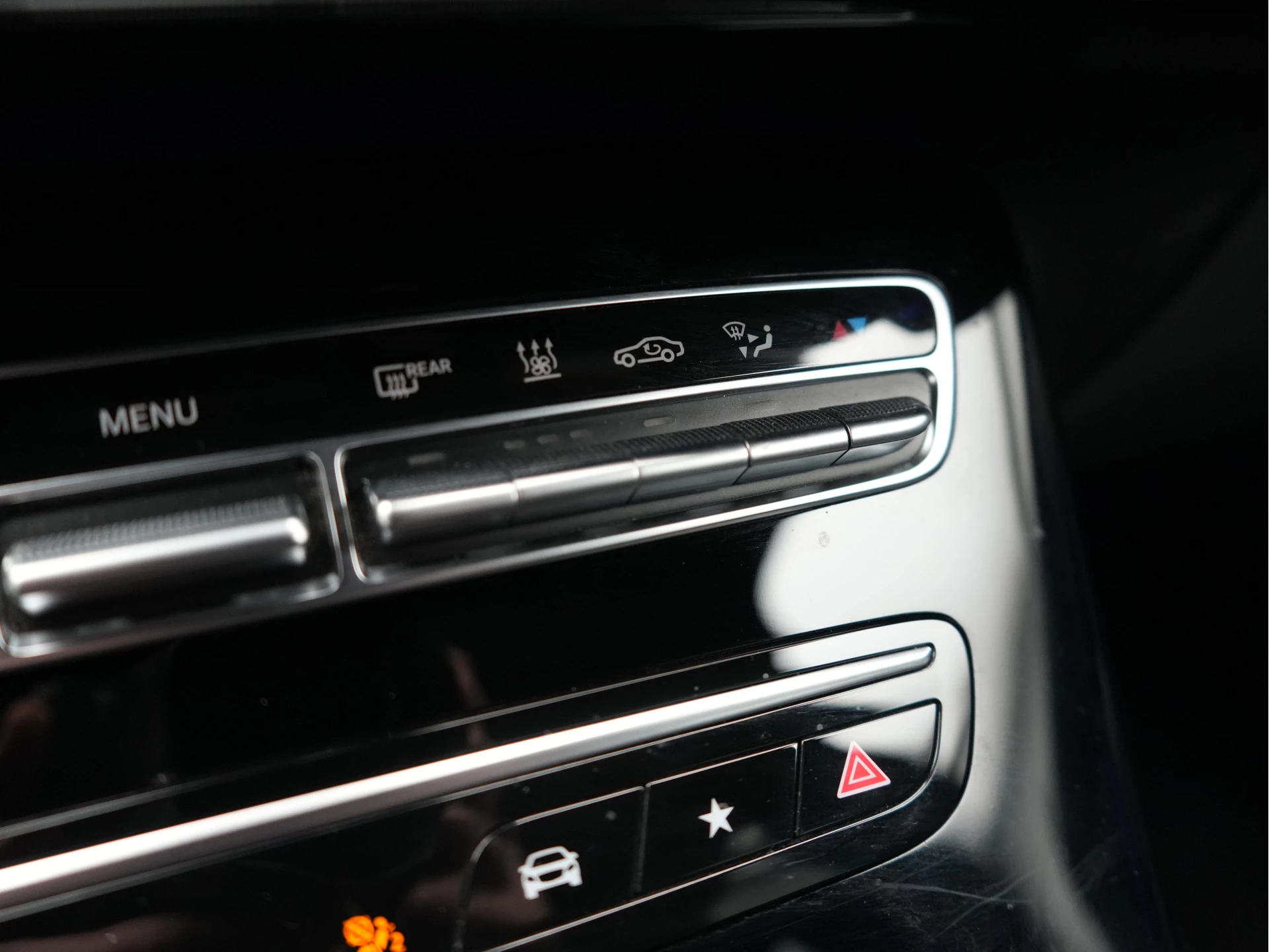 Hoofdafbeelding Mercedes-Benz EQC