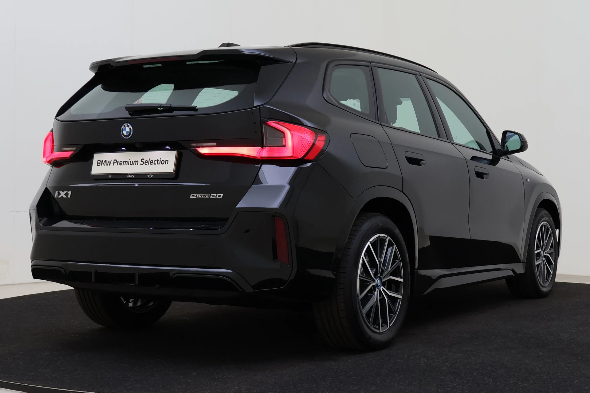 Hoofdafbeelding BMW iX1