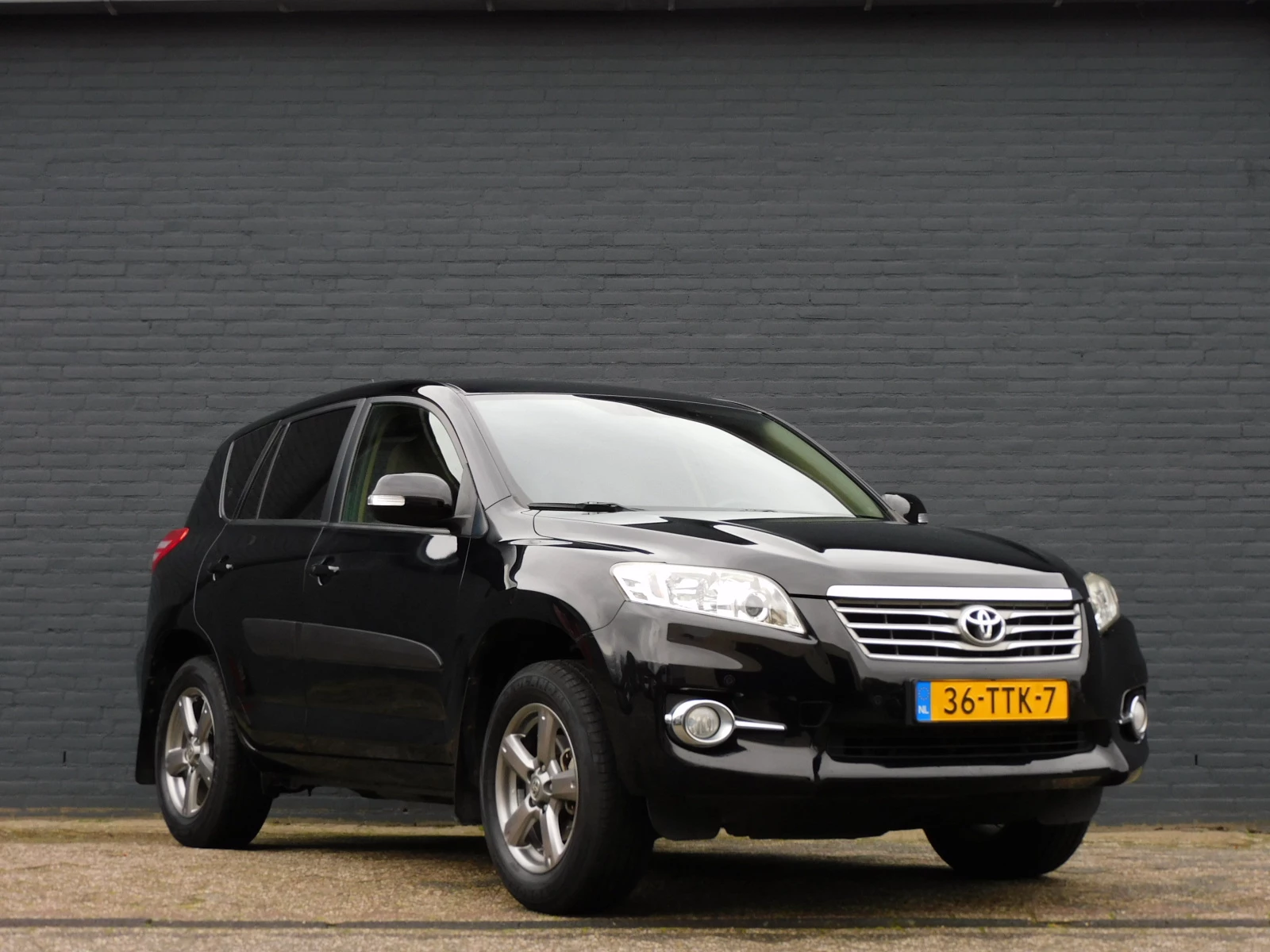 Hoofdafbeelding Toyota RAV4