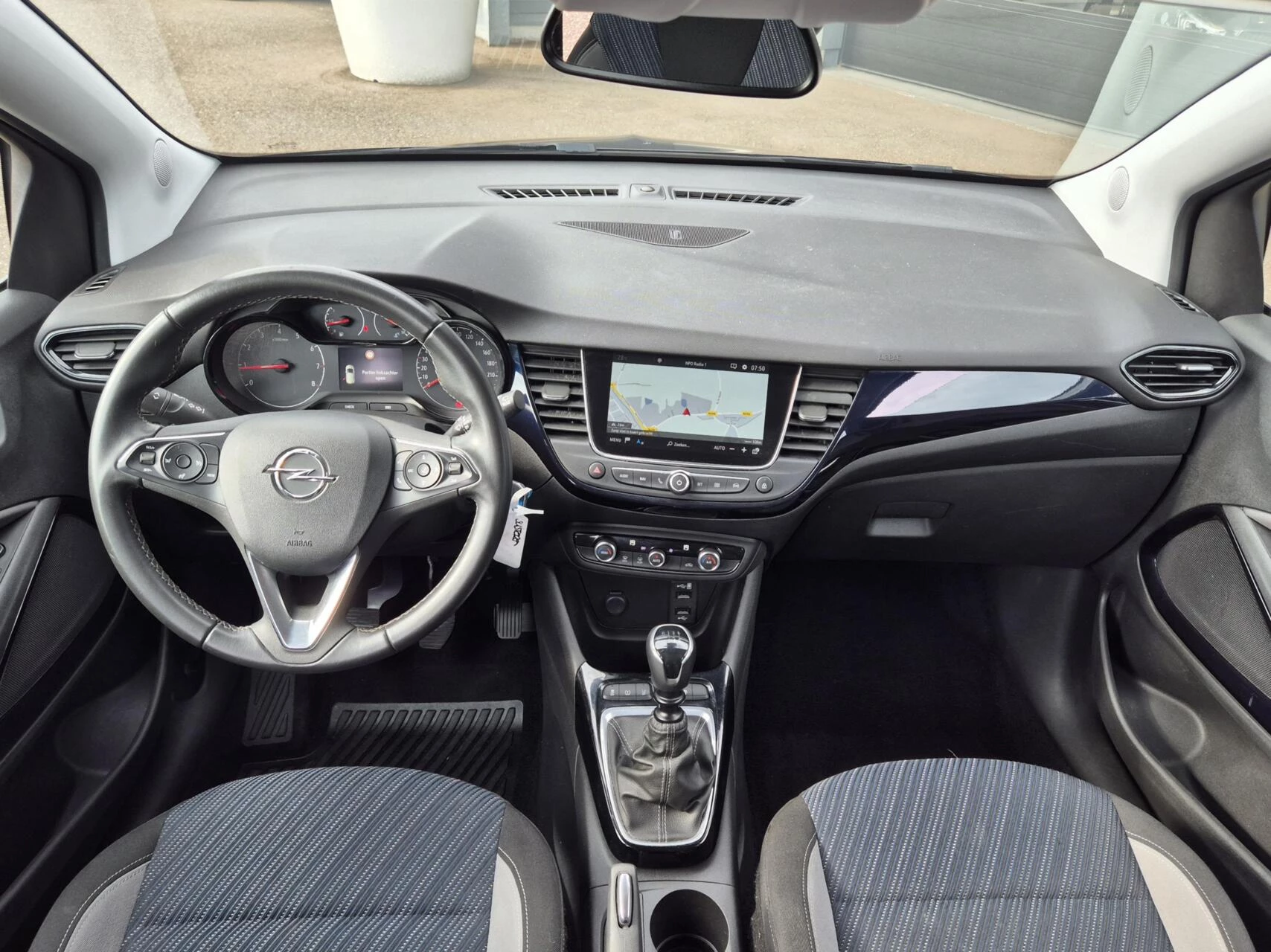 Hoofdafbeelding Opel Crossland X