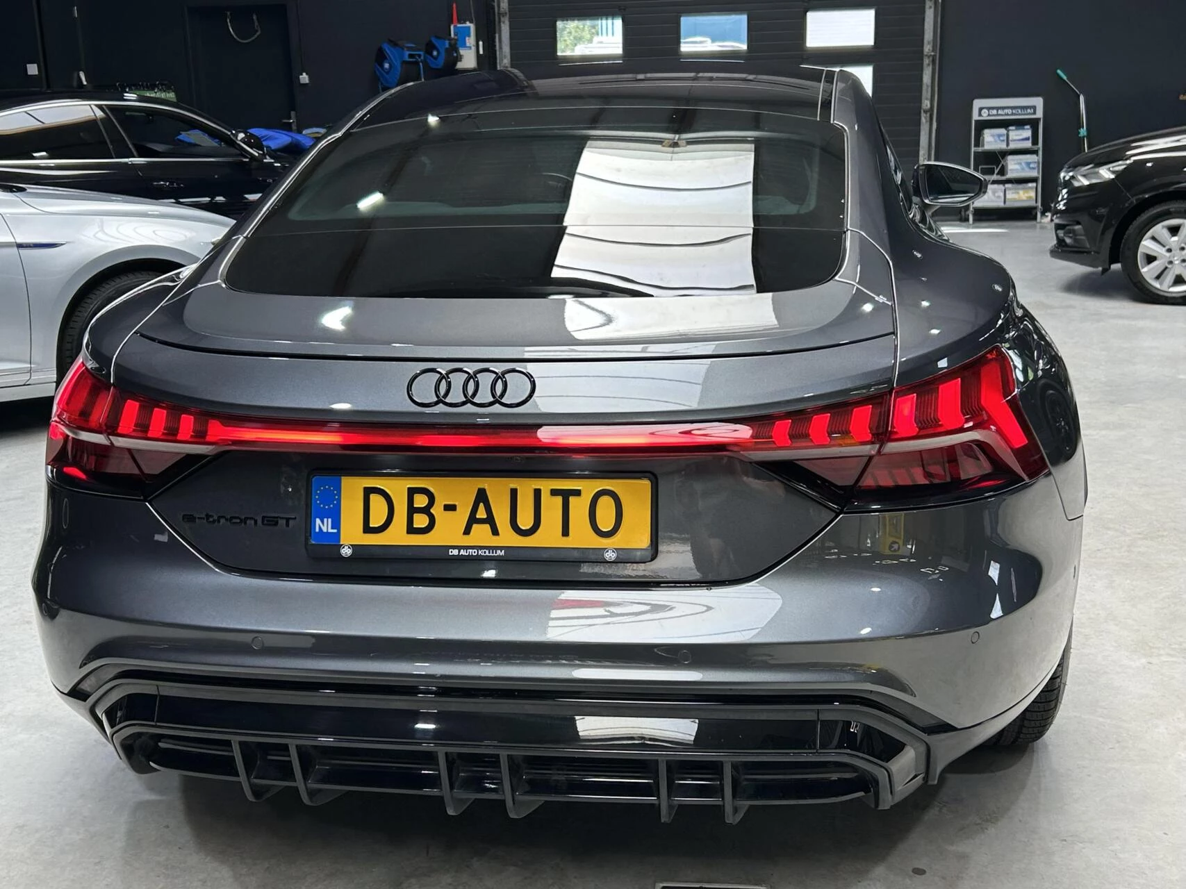 Hoofdafbeelding Audi e-tron GT