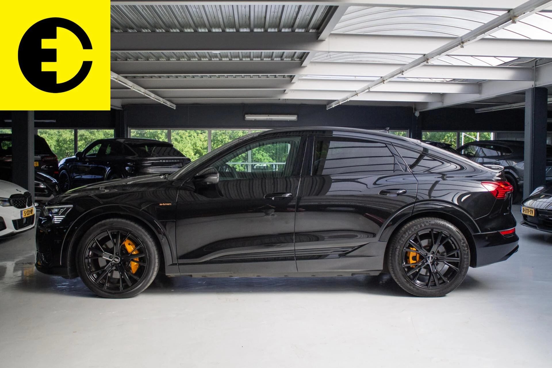 Hoofdafbeelding Audi e-tron