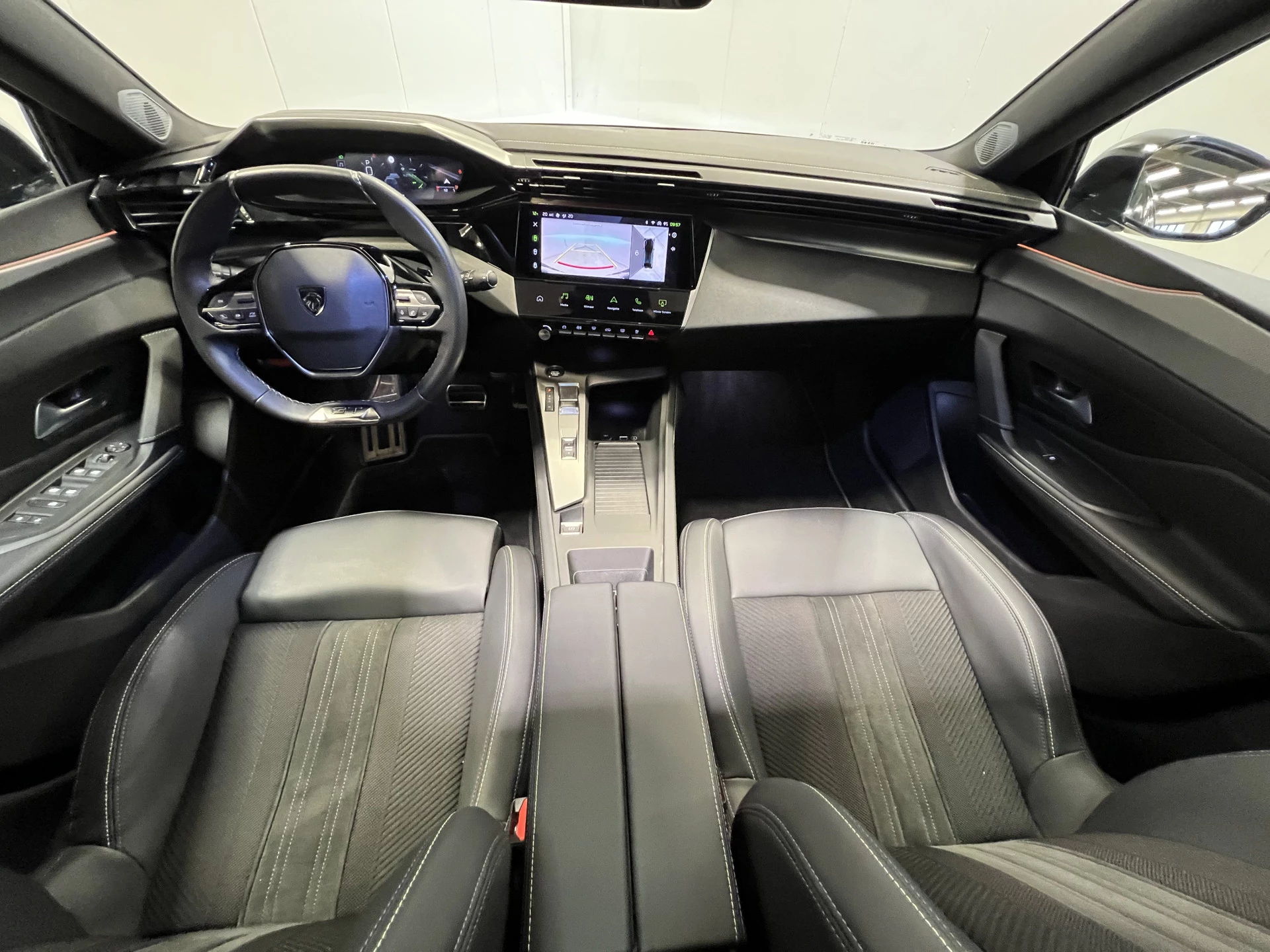 Hoofdafbeelding Peugeot 408