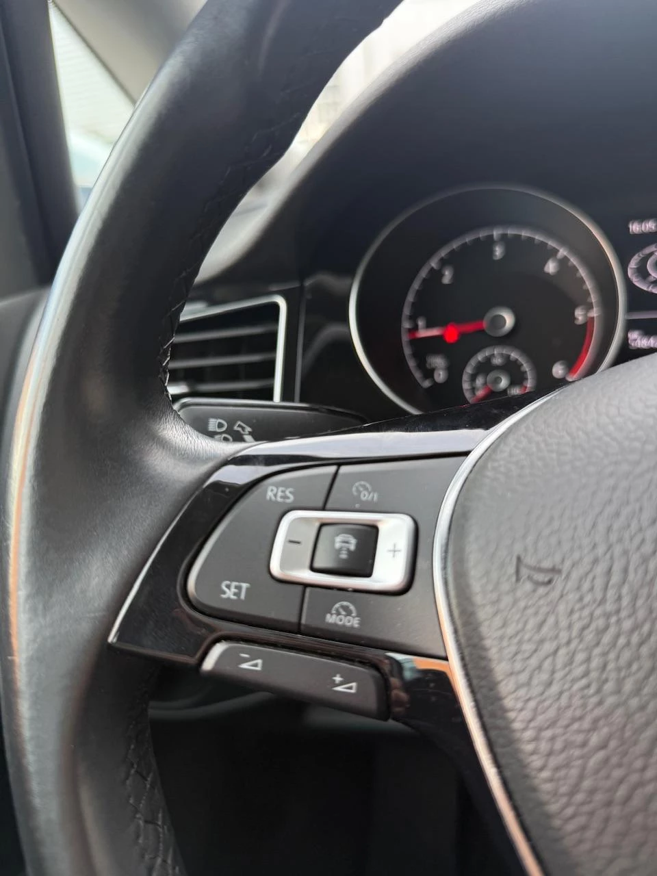 Hoofdafbeelding Volkswagen Golf Sportsvan