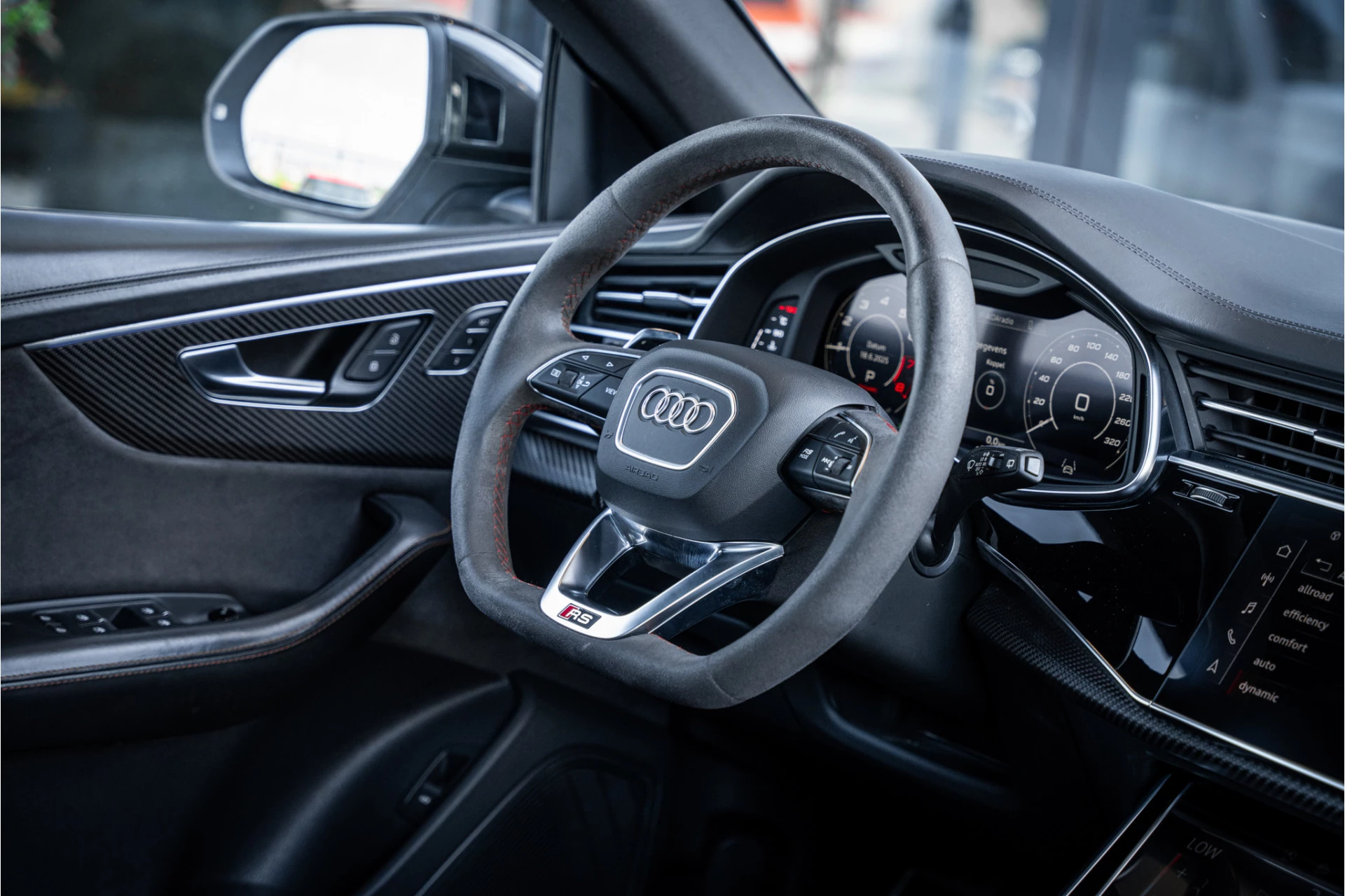 Hoofdafbeelding Audi RSQ8