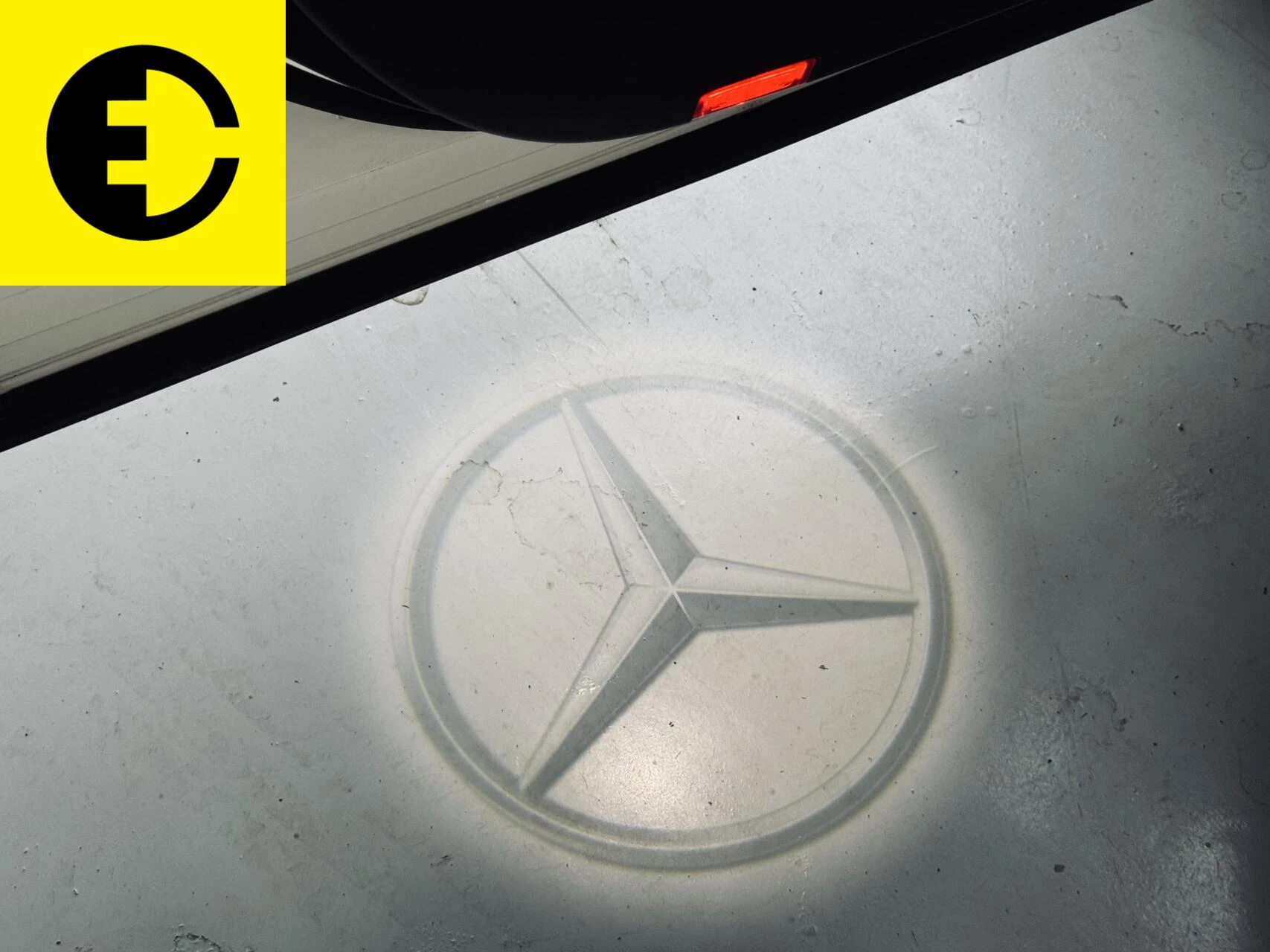 Hoofdafbeelding Mercedes-Benz EQA