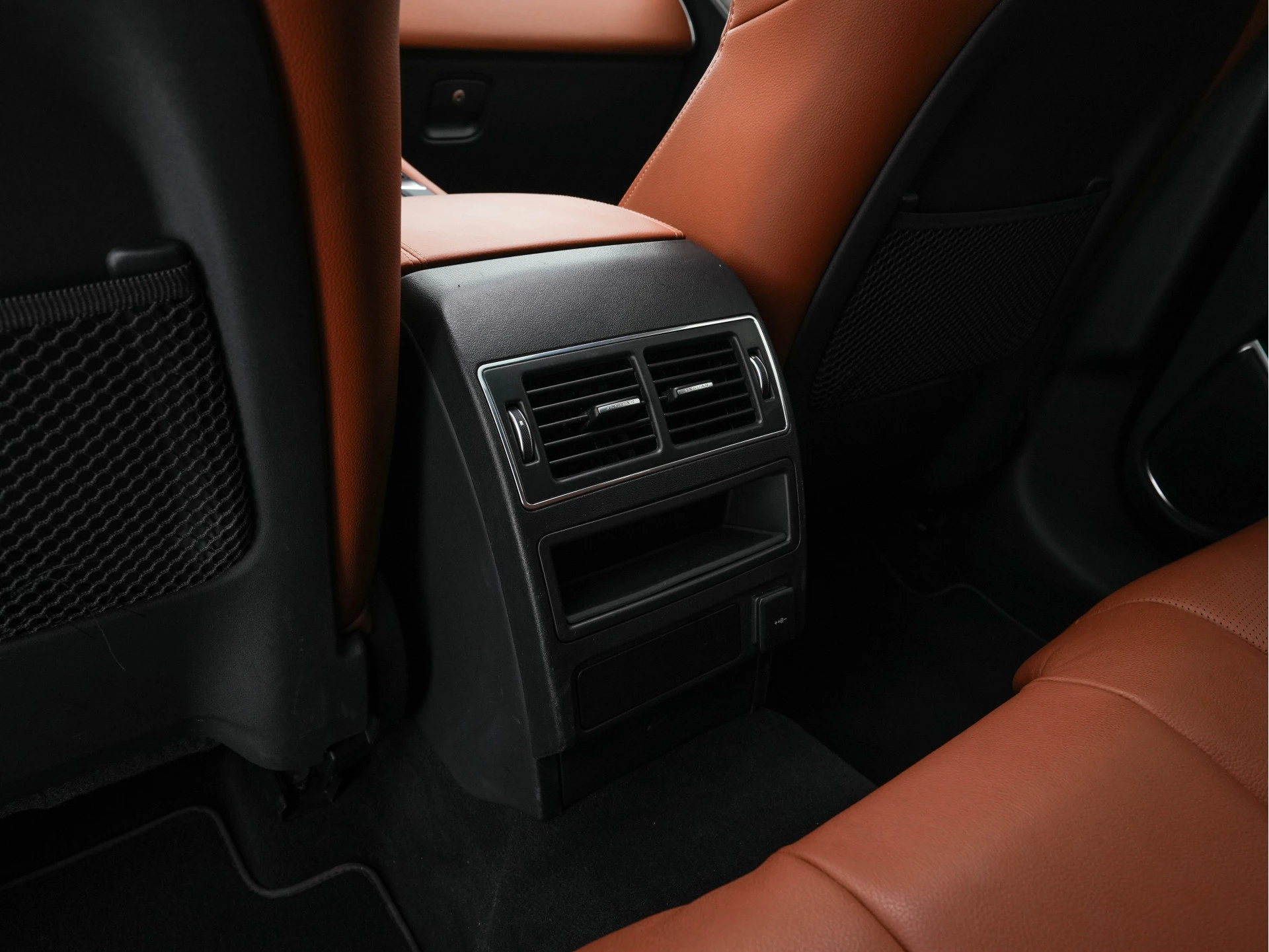 Hoofdafbeelding Jaguar F-PACE