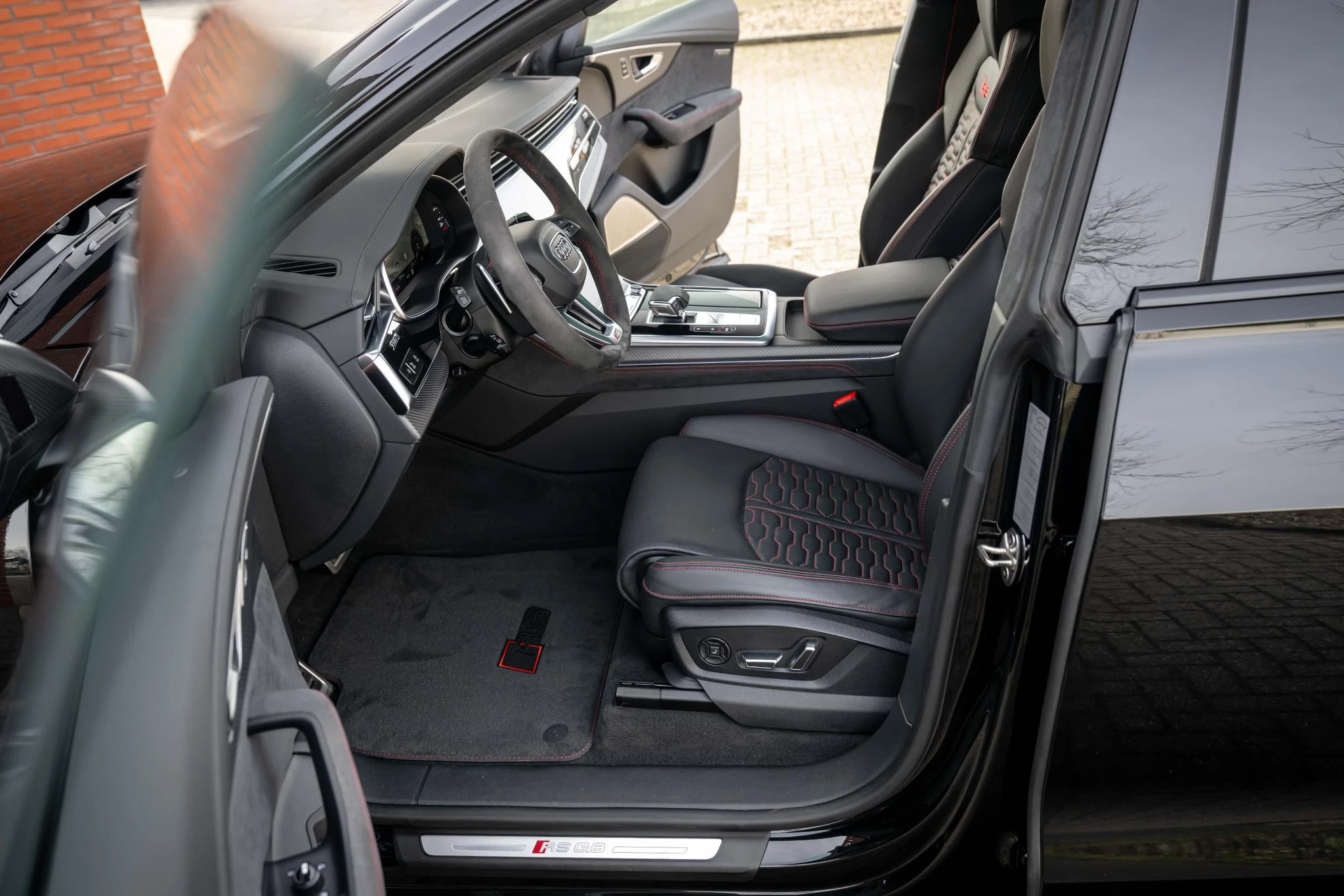 Hoofdafbeelding Audi RSQ8