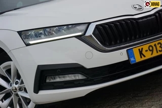 Skoda Octavia Combi 1.5 e-TSI Business Edition AUTOMAAT | Ice White | Navi/Carplay/Cruise/PDC - Keurig!