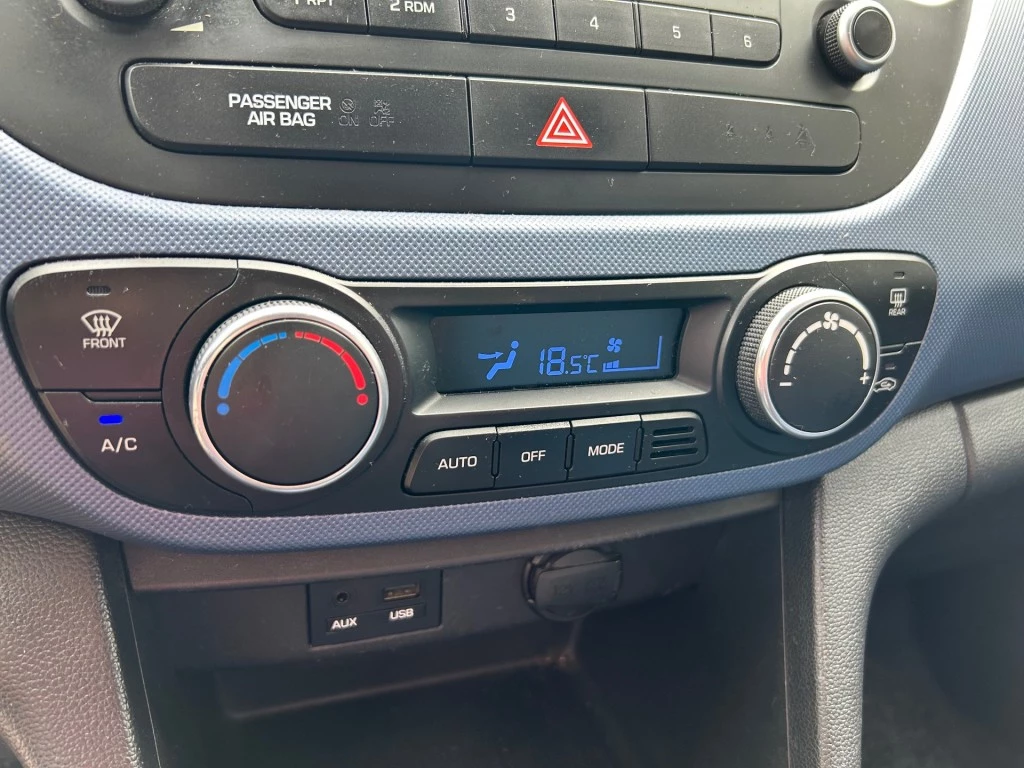 Hoofdafbeelding Hyundai i10