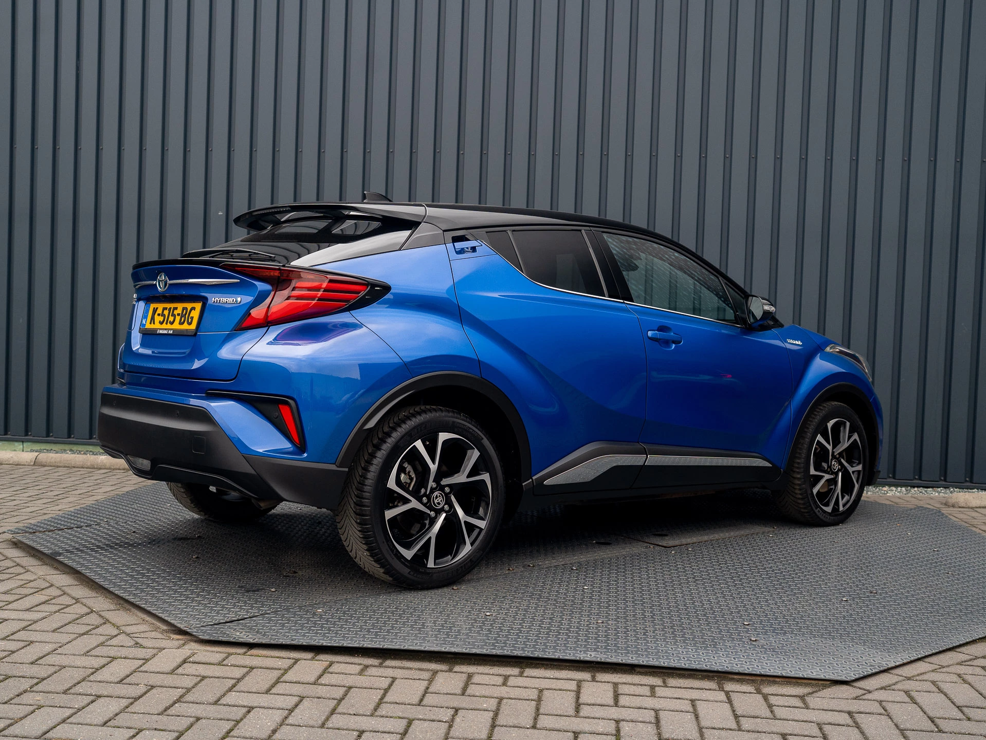 Hoofdafbeelding Toyota C-HR