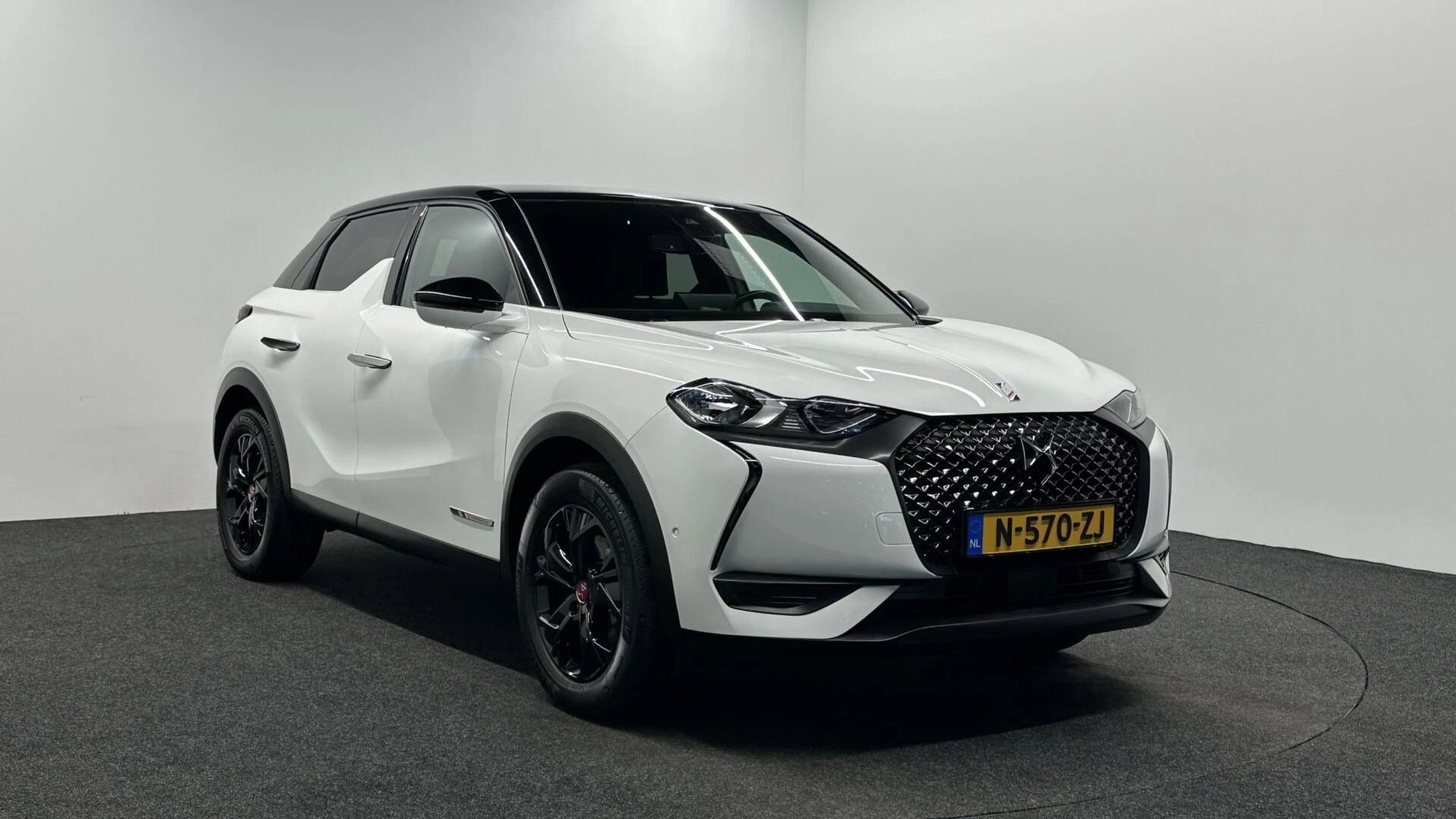 Hoofdafbeelding DS DS 3