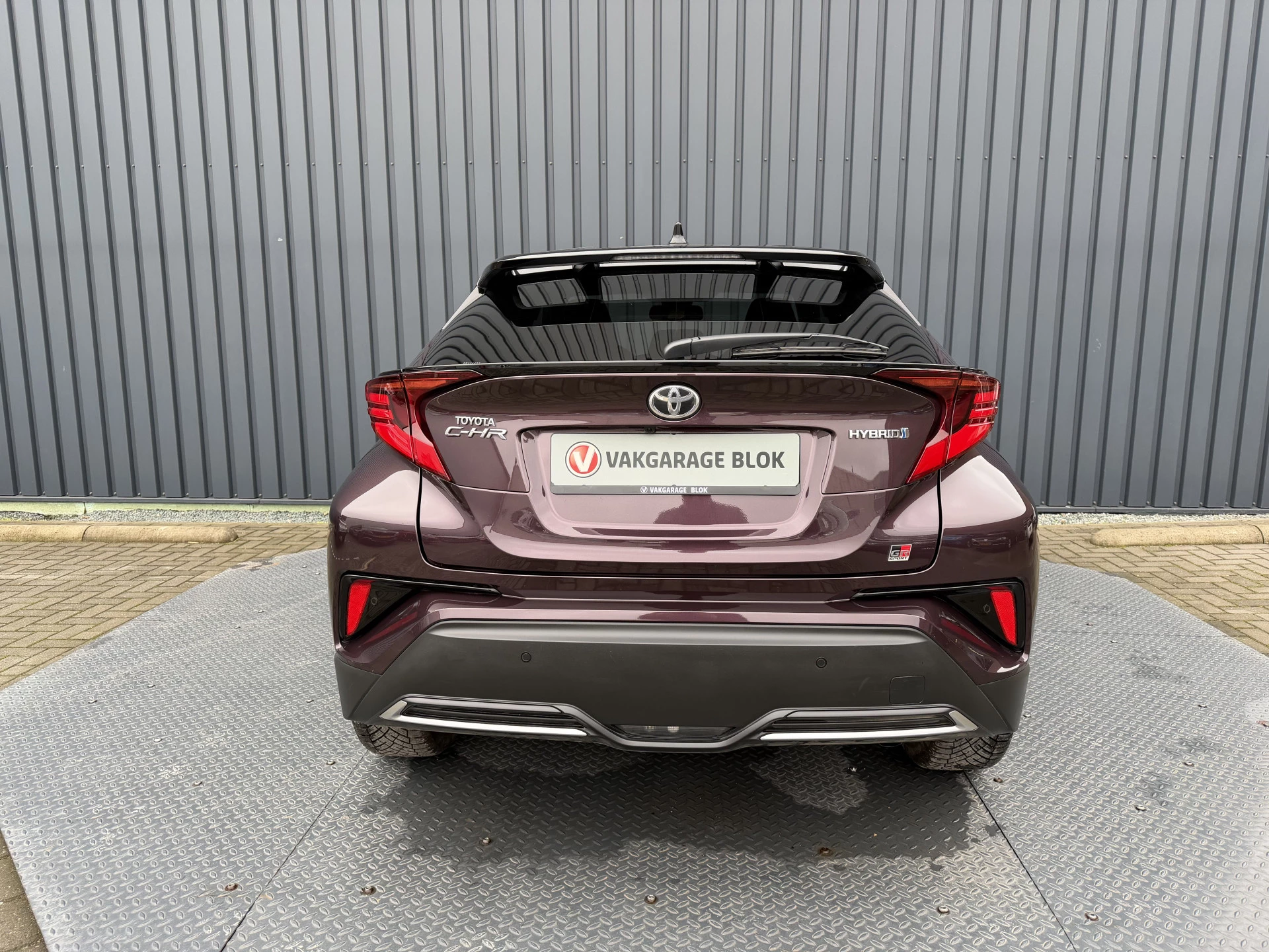 Hoofdafbeelding Toyota C-HR