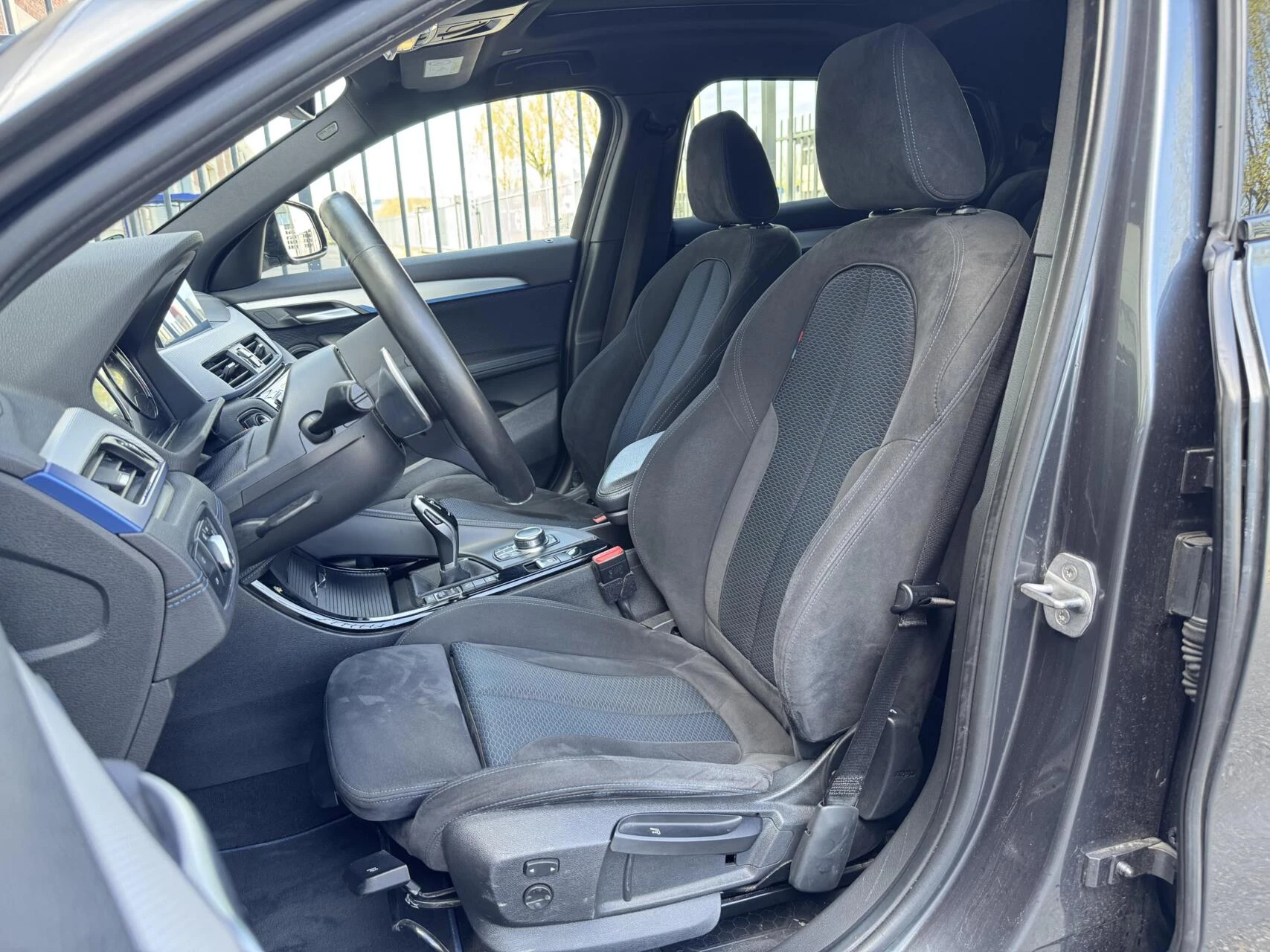 Hoofdafbeelding BMW X2