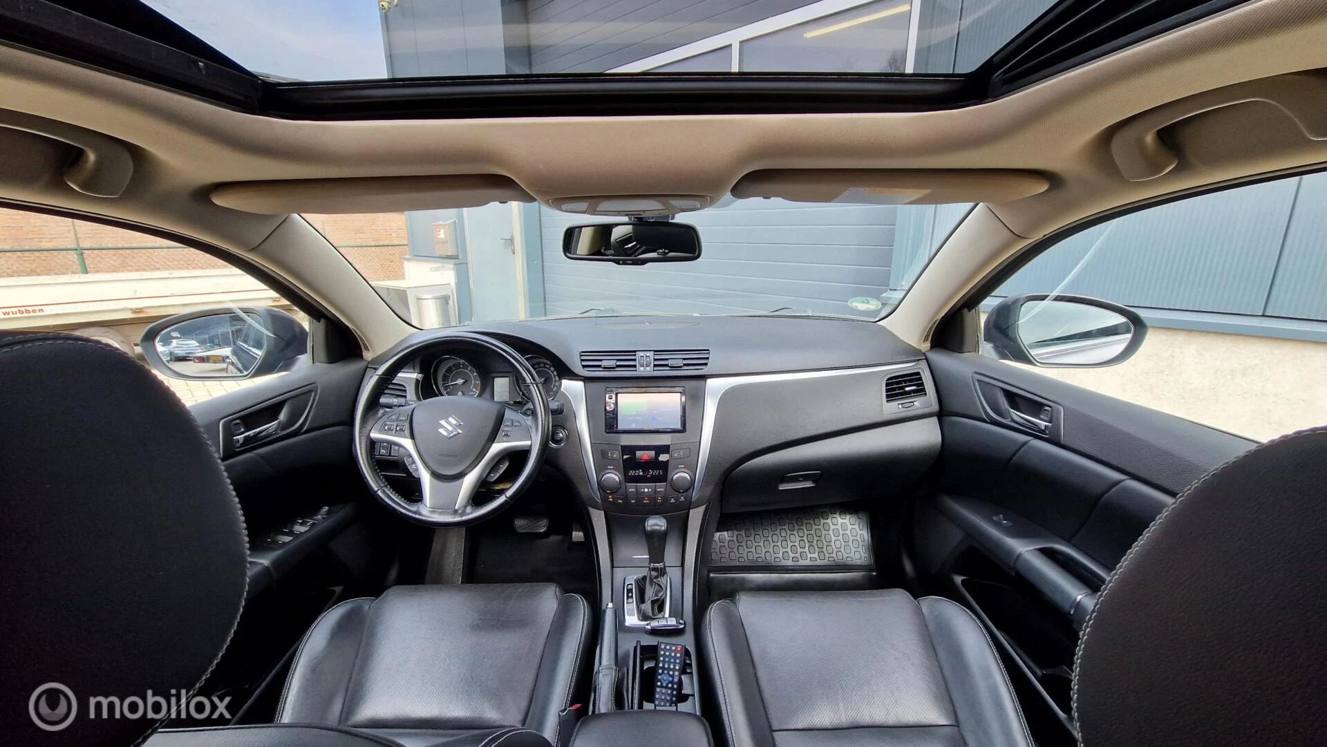 Hoofdafbeelding Suzuki Kizashi