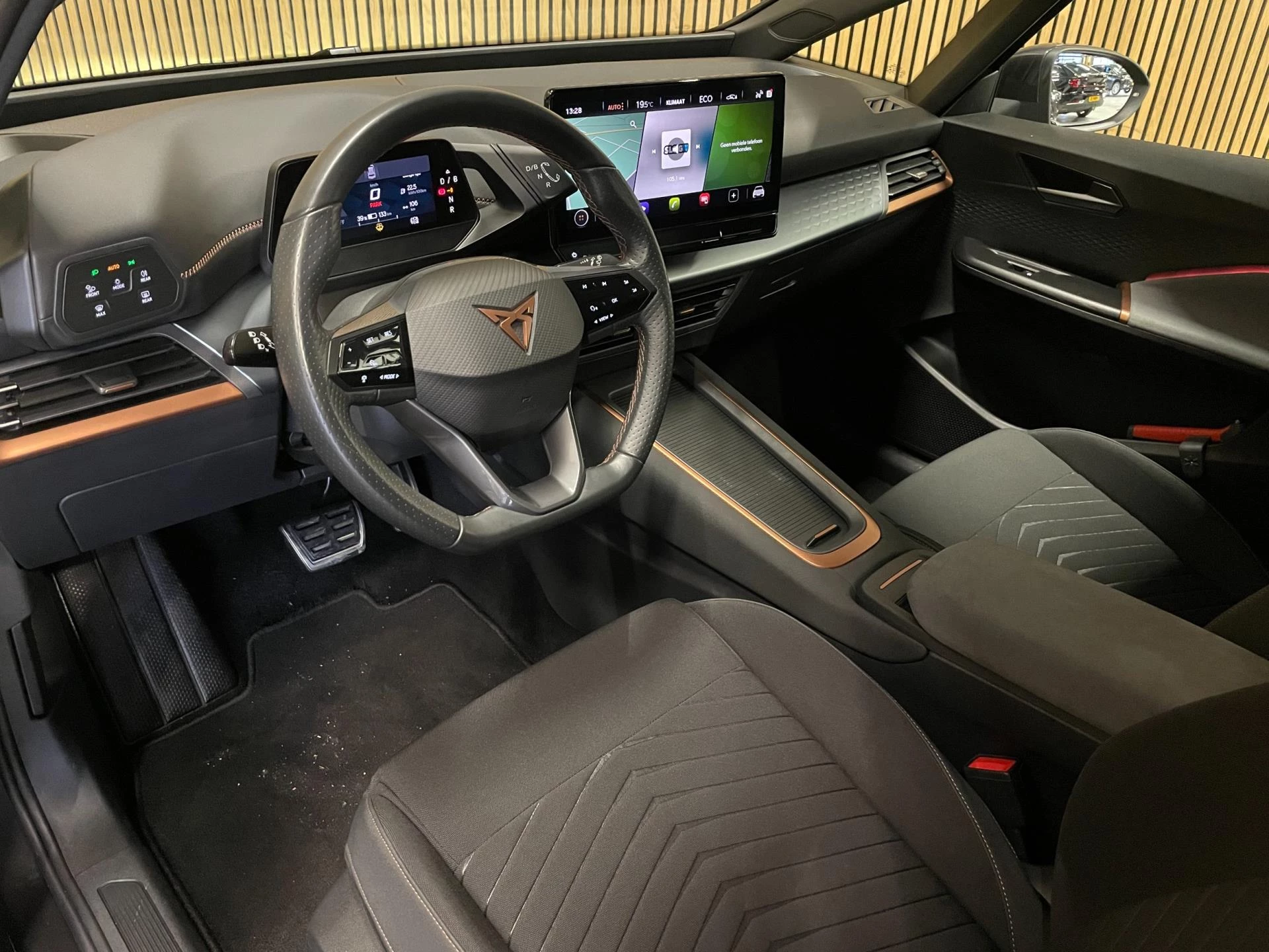 Hoofdafbeelding CUPRA Born