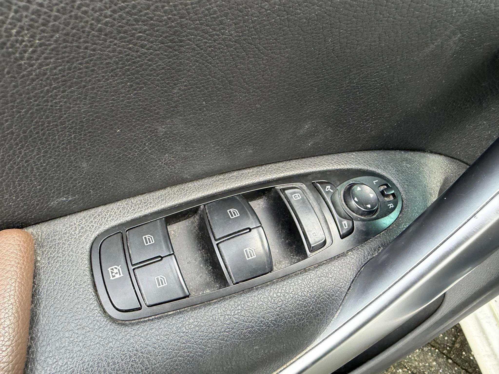 Hoofdafbeelding Mercedes-Benz X-Klasse