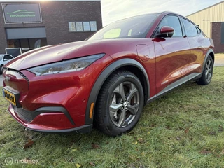 Ford Mustang Mach-E RWD 75 kWh