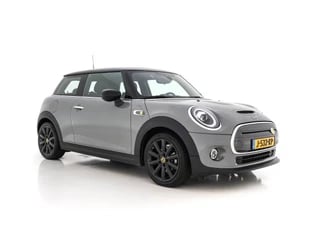 MINI Electric Mini Essential 33 kWh [3-Fase] (INCL-BTW) *FULL-LED | VIRTUAL-COCKPIT | 1/2-LEDER | CAMERA | KEYLESS | SPORT-SEATS | NAVI-FULLMAP | AMBIENT-LIGHT | DAB | CRUISE | SPORT-SEATS | 17"ALU*