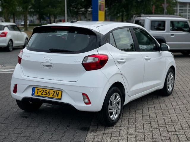 Hoofdafbeelding Hyundai i10