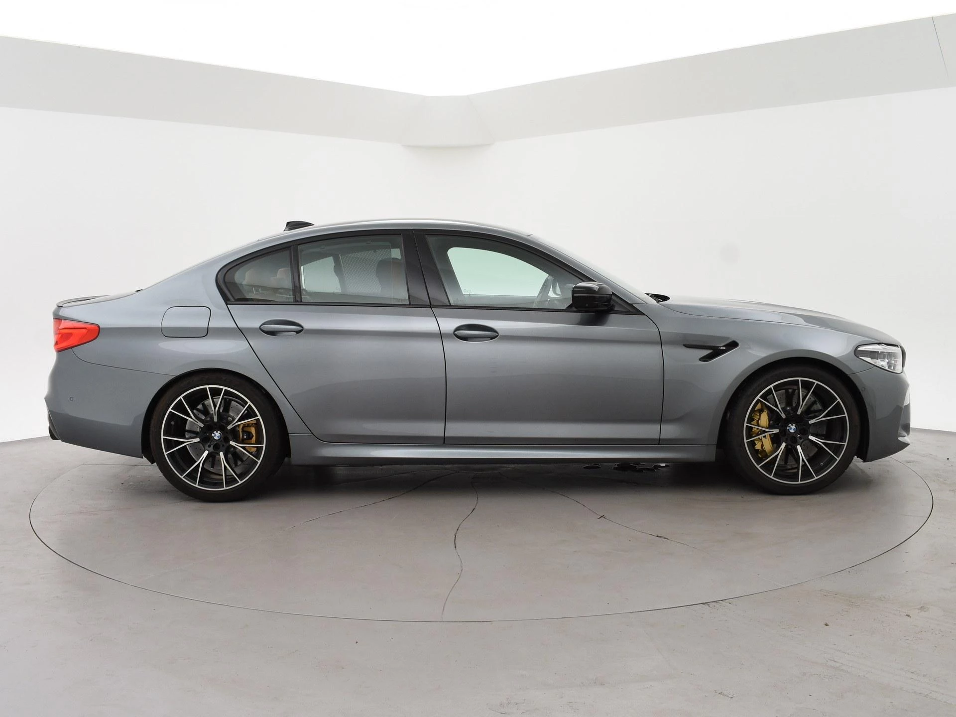 Hoofdafbeelding BMW M5
