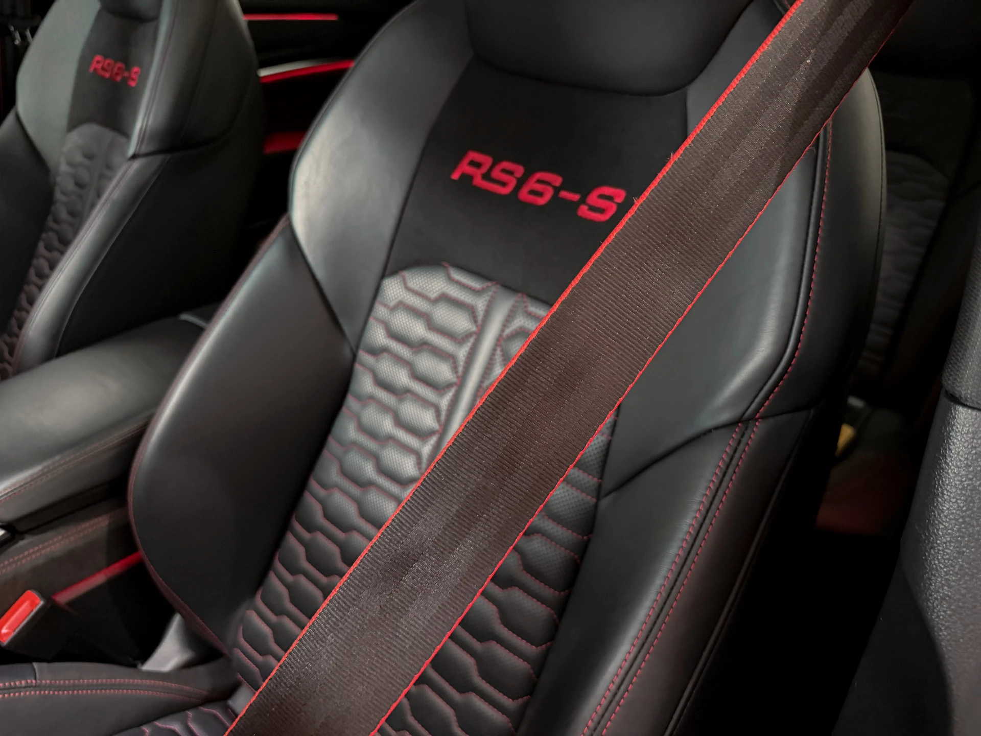 Hoofdafbeelding Audi RS6