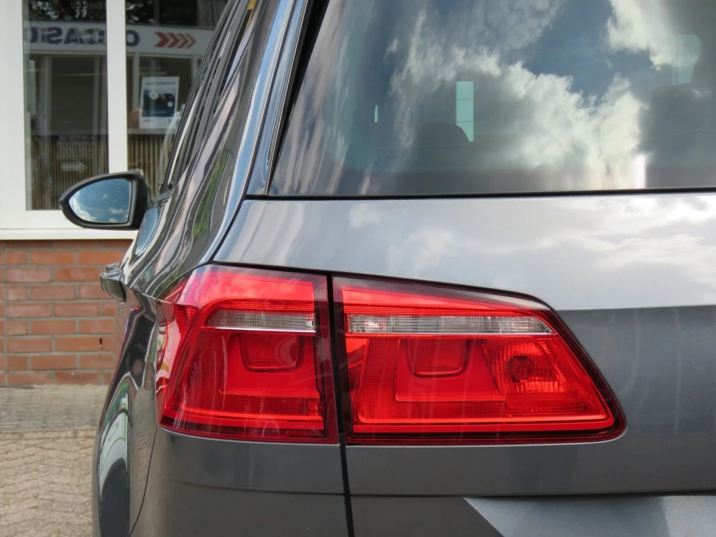 Hoofdafbeelding Volkswagen Golf Sportsvan